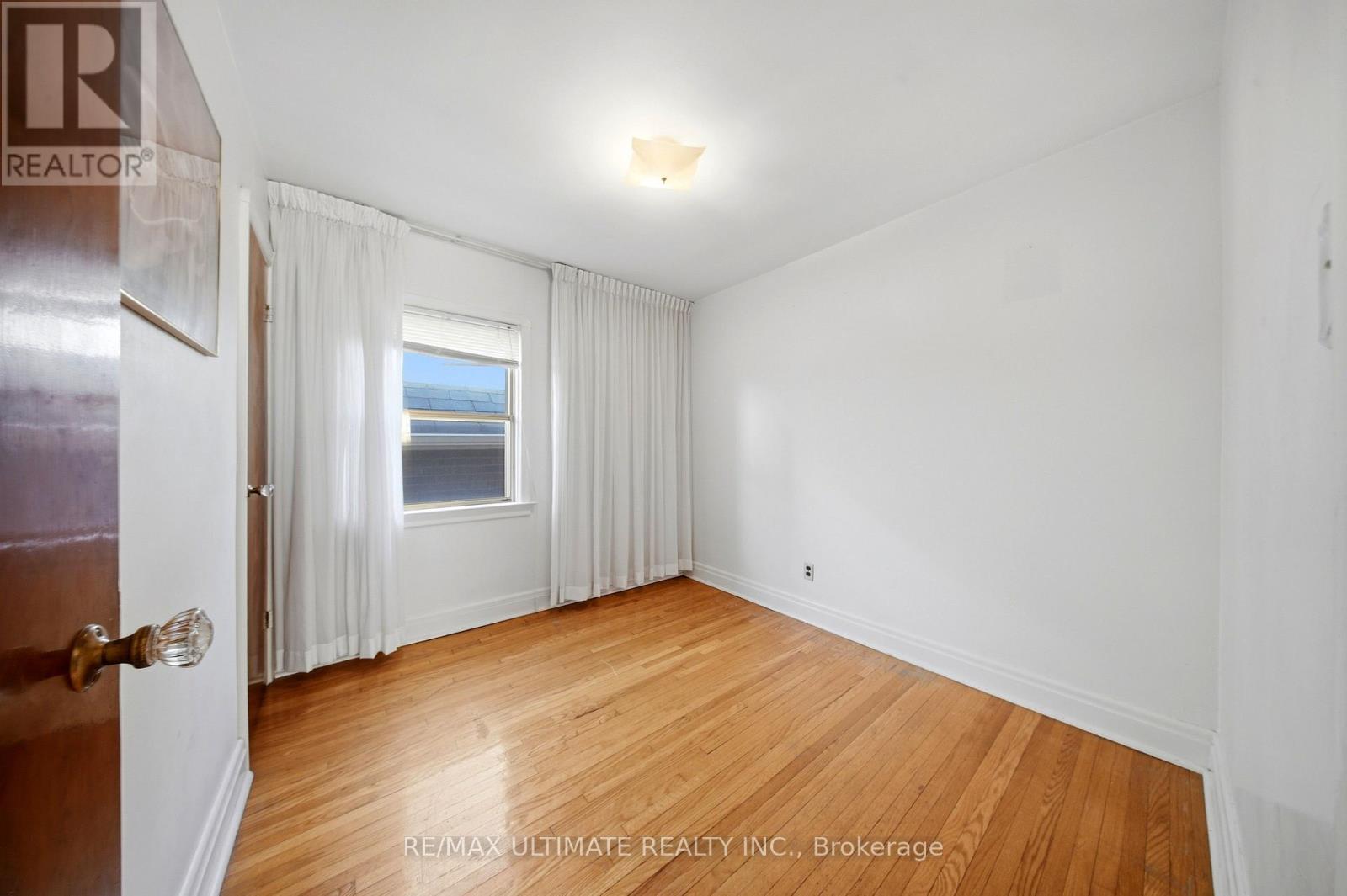 500a Northcliffe Boulevard, Toronto, Ontario  M6E 3L5 - Photo 19 - C13834626