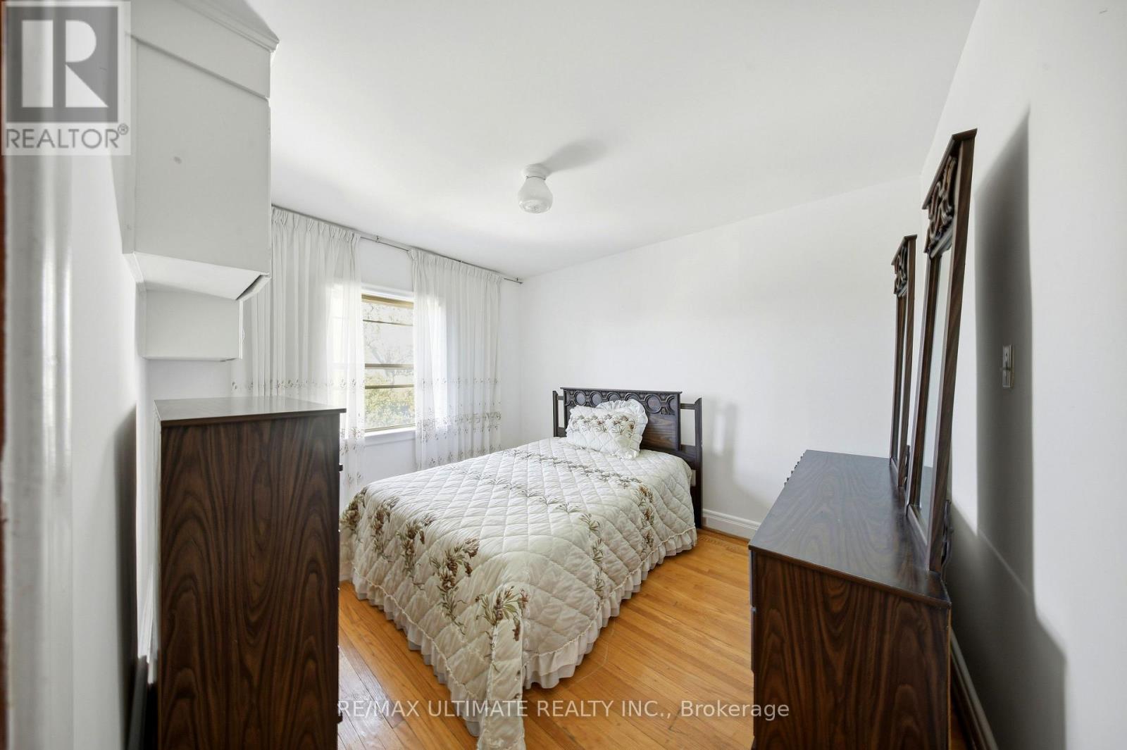 500a Northcliffe Boulevard, Toronto, Ontario  M6E 3L5 - Photo 20 - C13834626