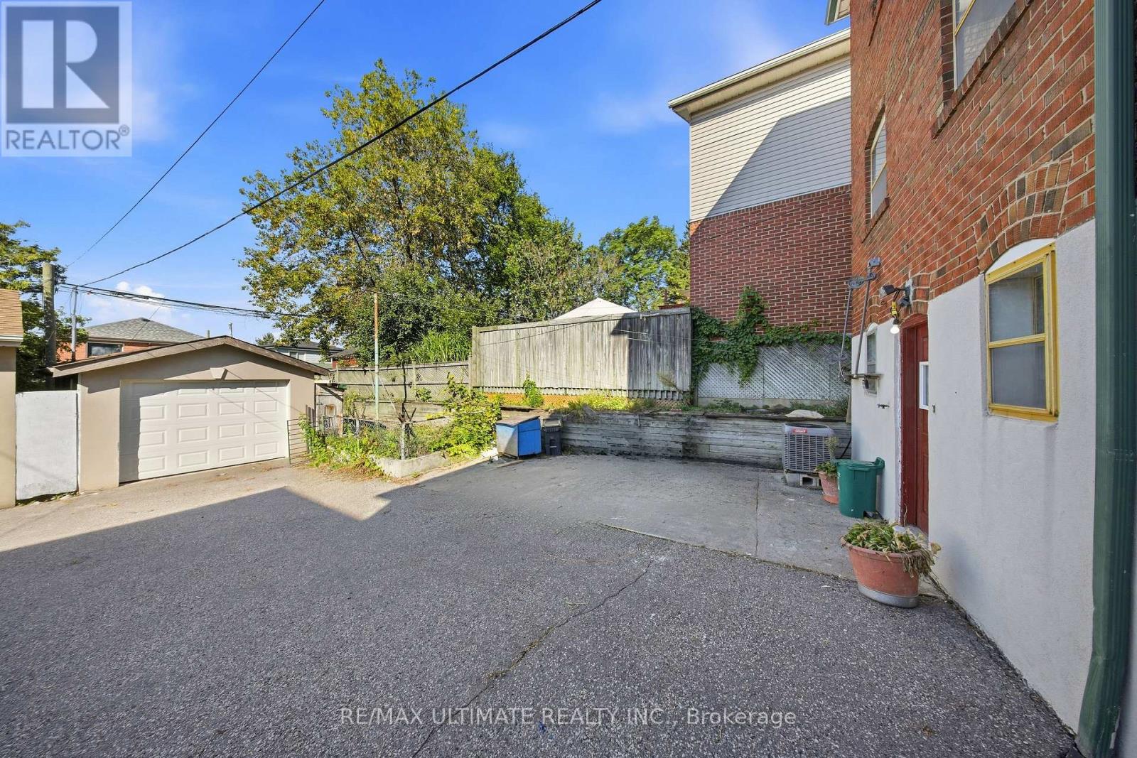500a Northcliffe Boulevard, Toronto, Ontario  M6E 3L5 - Photo 29 - C13834626
