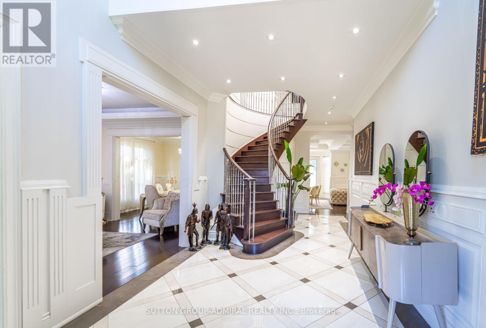 9 Calderon Crescent, Toronto, Ontario  M2R 2E4 - Photo 5 - C13834662