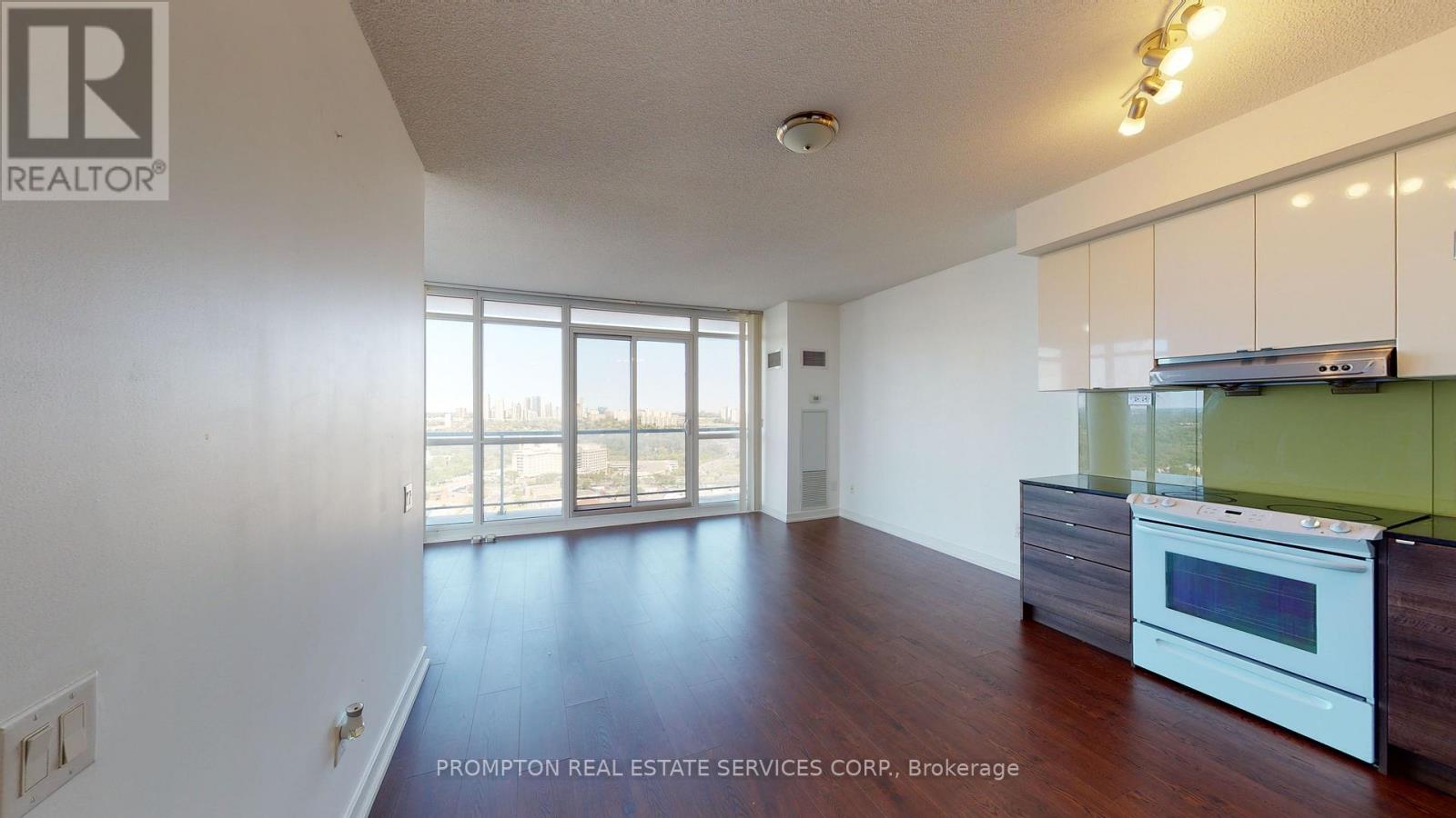 2901 - 121 Mcmahon Drive, Toronto, Ontario  M2K 0C1 - Photo 5 - C13834694