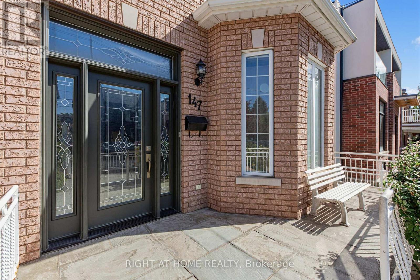 147 Dovercourt Road, Toronto, Ontario  M6J 3C5 - Photo 3 - C13834706