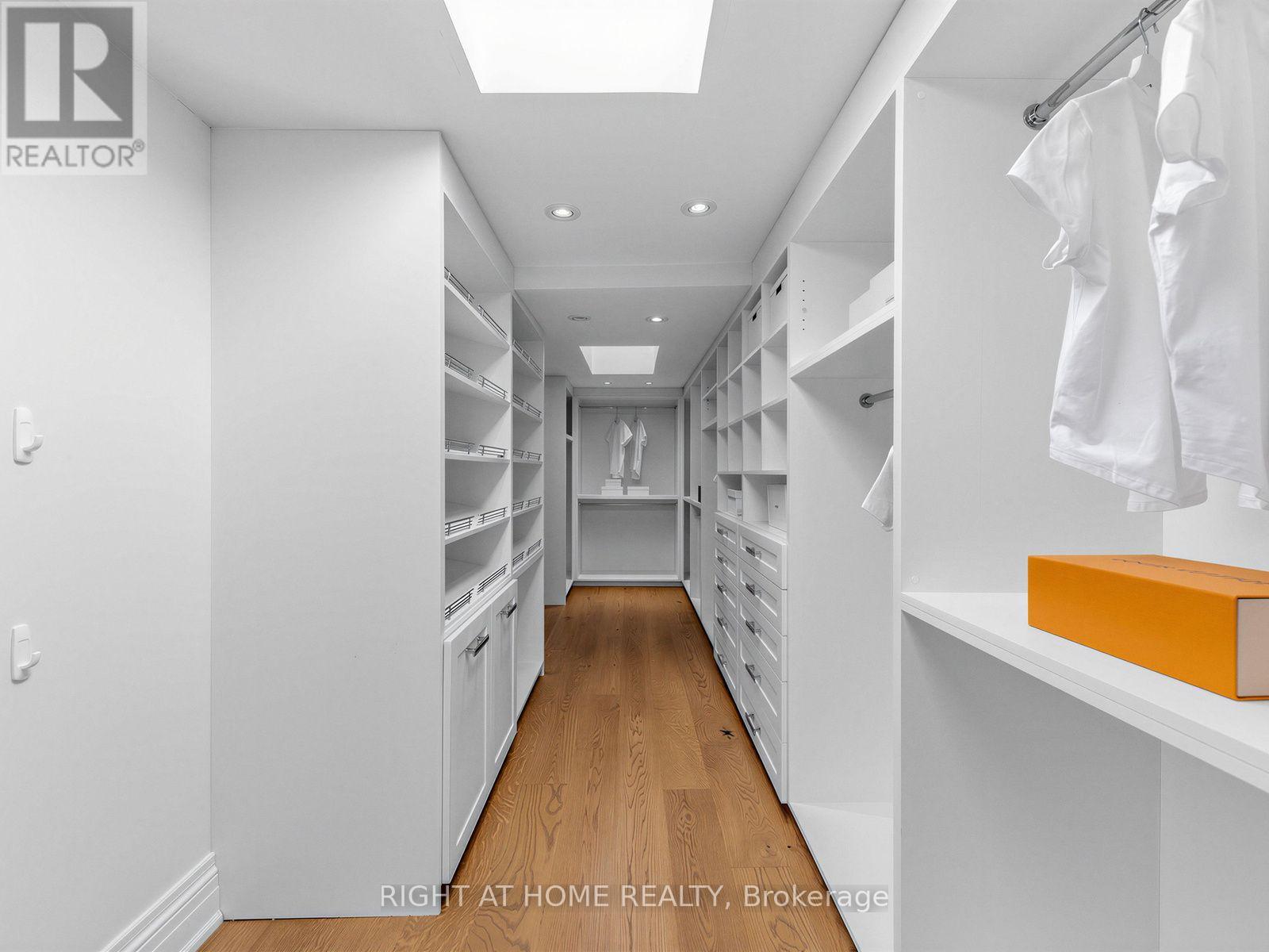 204 Glen Road, Toronto, Ontario  M4W 2X1 - Photo 21 - C13834708