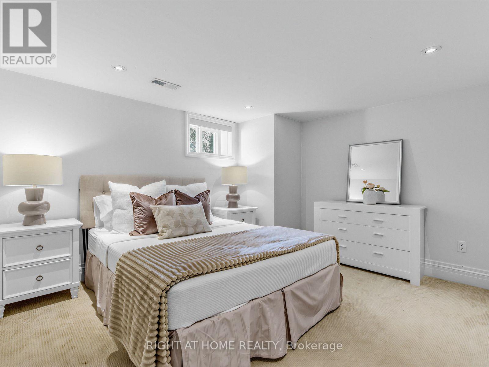 204 Glen Road, Toronto, Ontario  M4W 2X1 - Photo 40 - C13834708