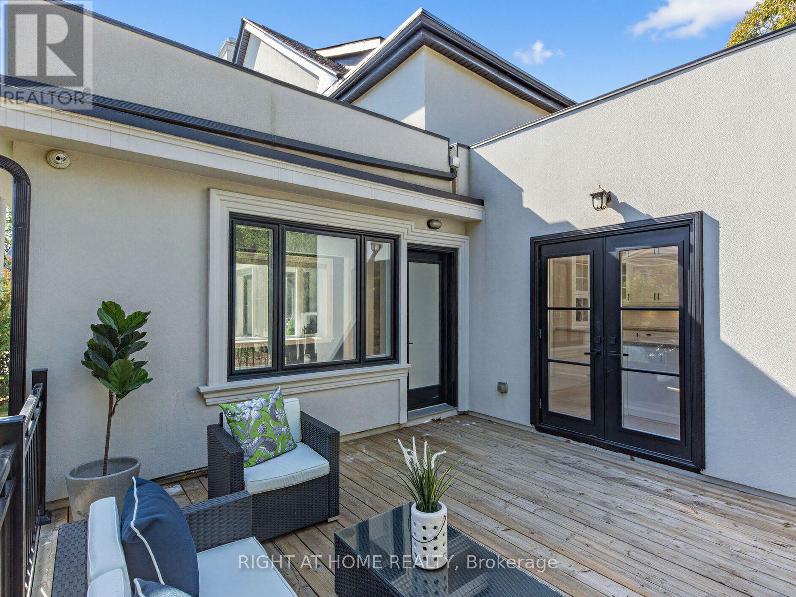 204 Glen Road, Toronto, Ontario  M4W 2X1 - Photo 43 - C13834708