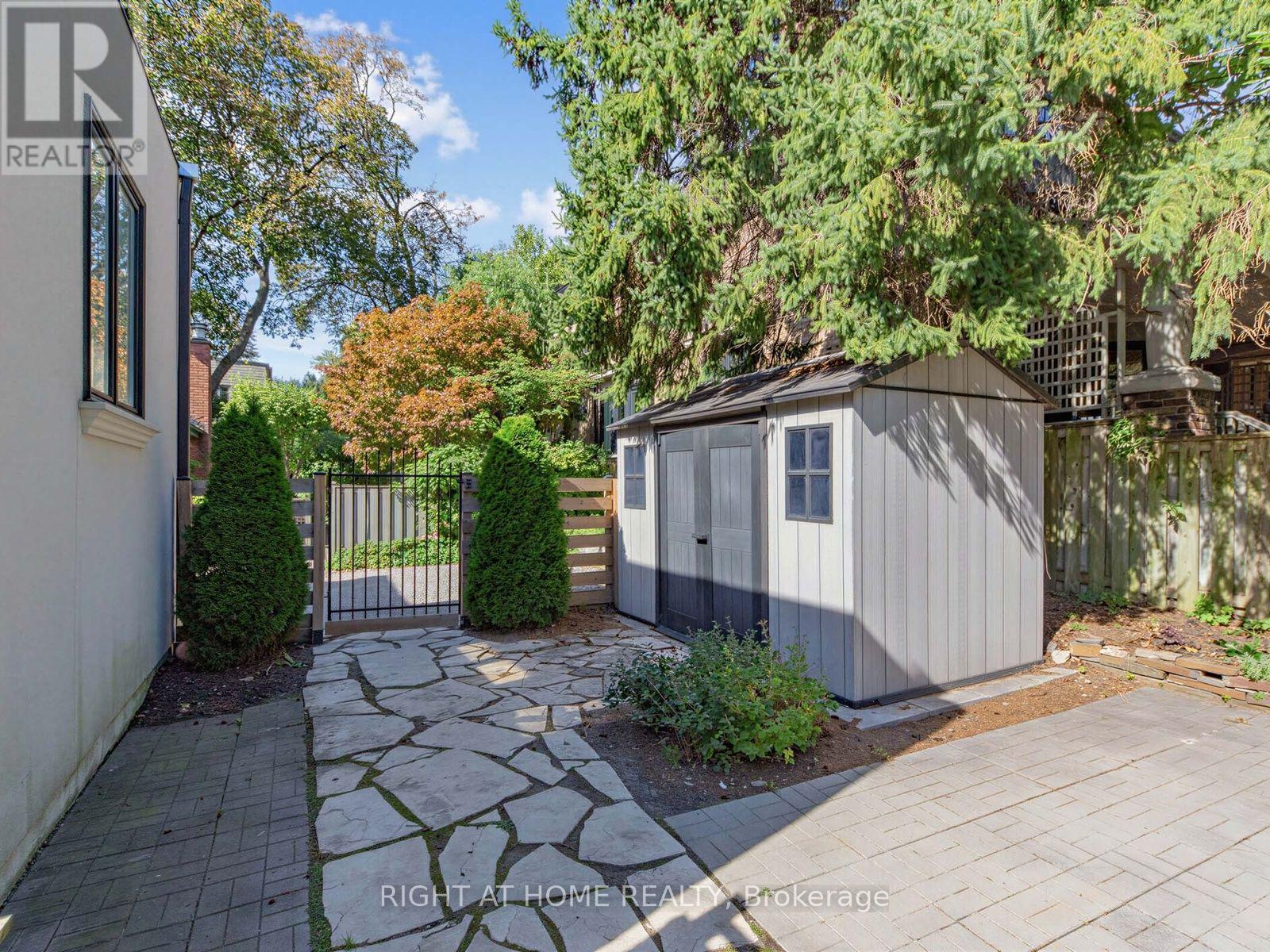 204 Glen Road, Toronto, Ontario  M4W 2X1 - Photo 47 - C13834708