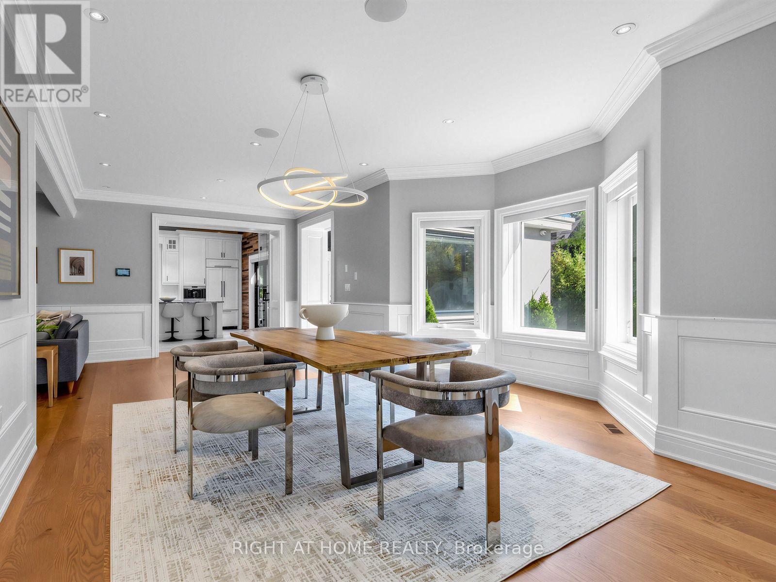 204 Glen Road, Toronto, Ontario  M4W 2X1 - Photo 6 - C13834708