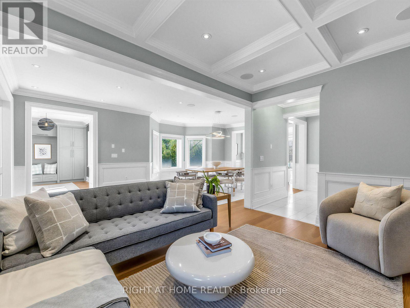204 Glen Road, Toronto, Ontario  M4W 2X1 - Photo 8 - C13834708