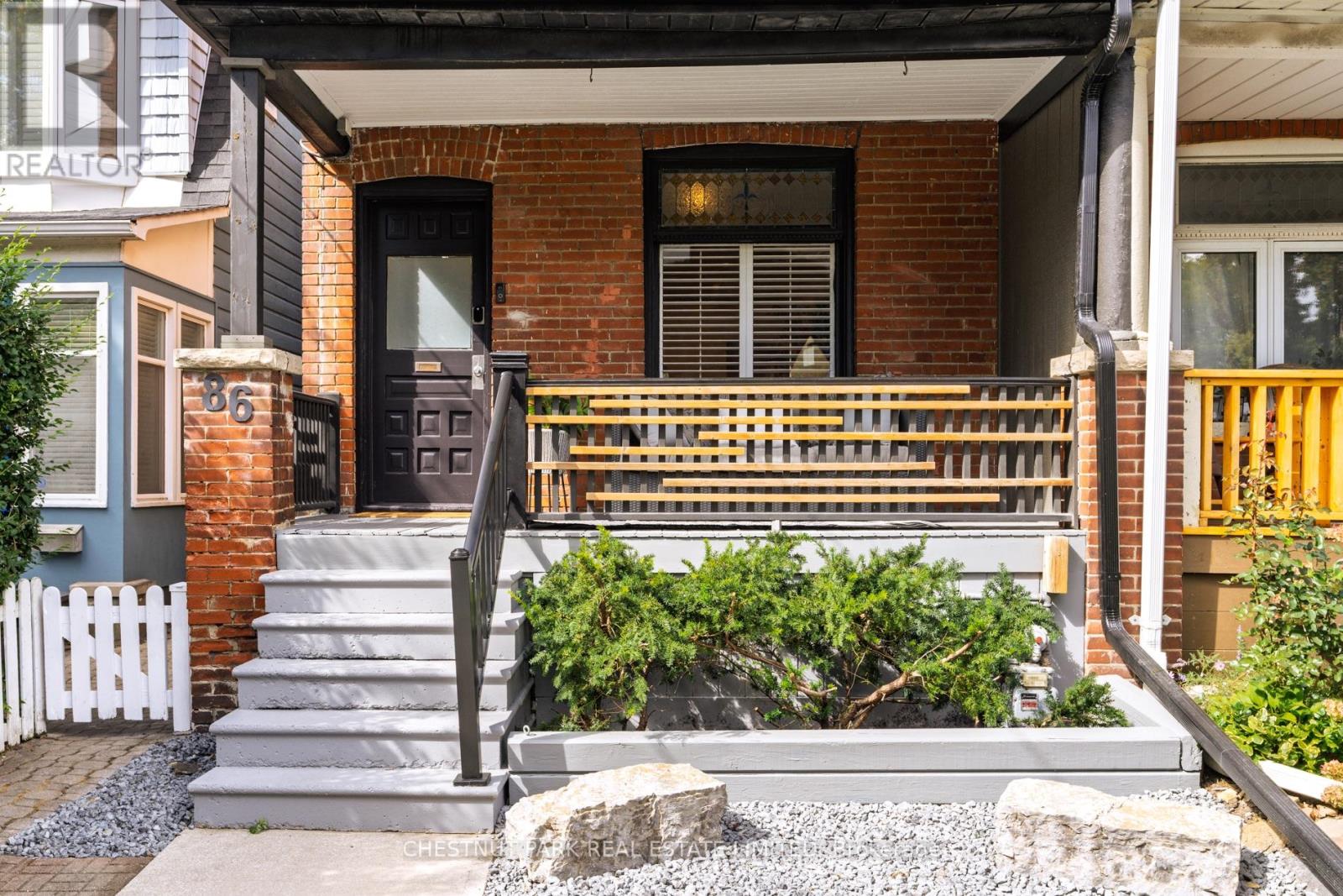 86 Cambridge Avenue, Toronto, Ontario  M4K 2L4 - Photo 2 - E13834528