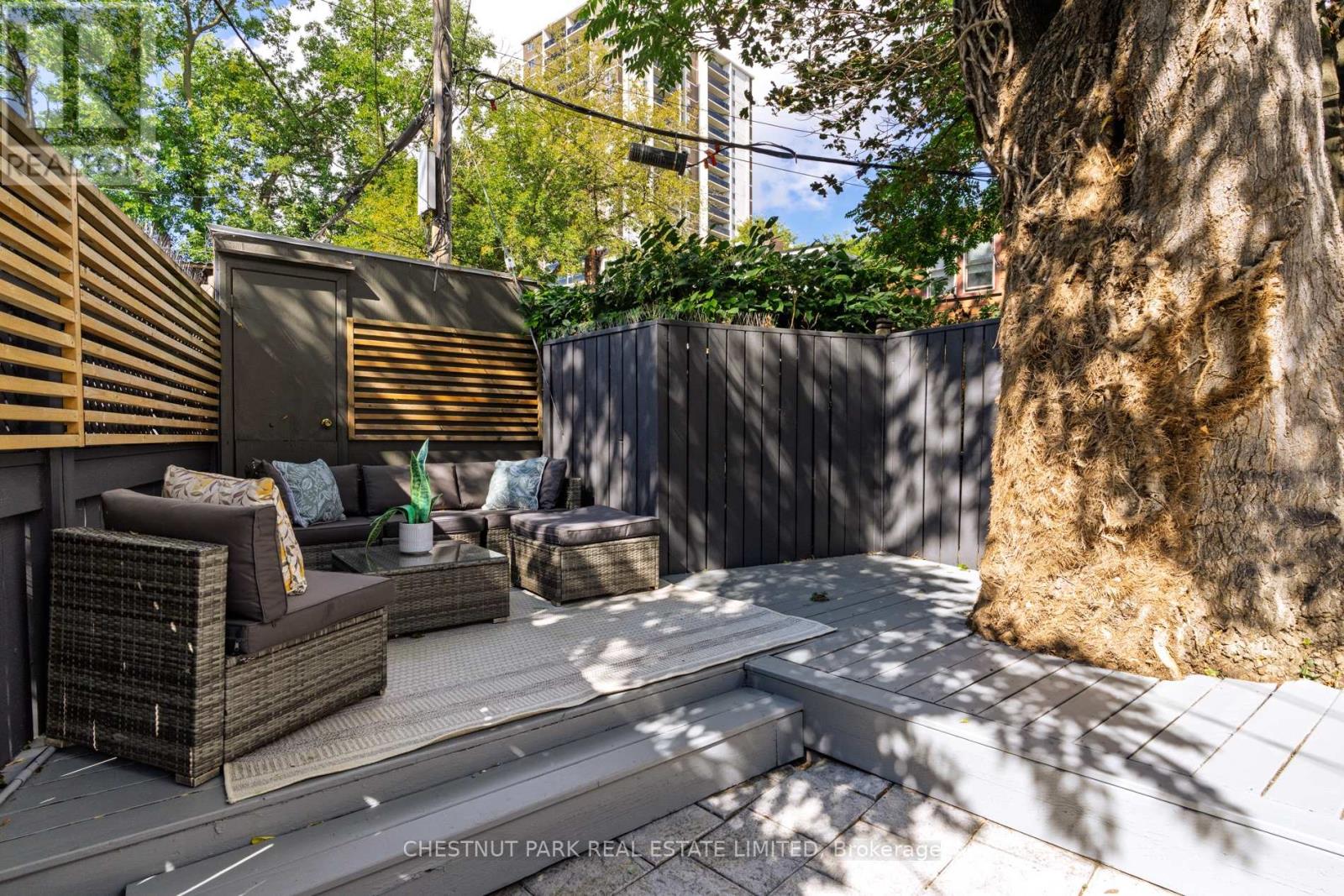 86 Cambridge Avenue, Toronto, Ontario  M4K 2L4 - Photo 42 - E13834528