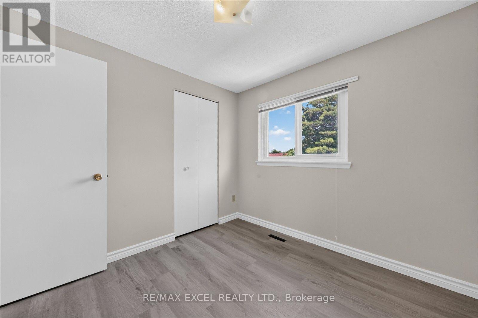 26 Lighthall Crescent, Toronto, Ontario  M1B 1V3 - Photo 16 - E13834538