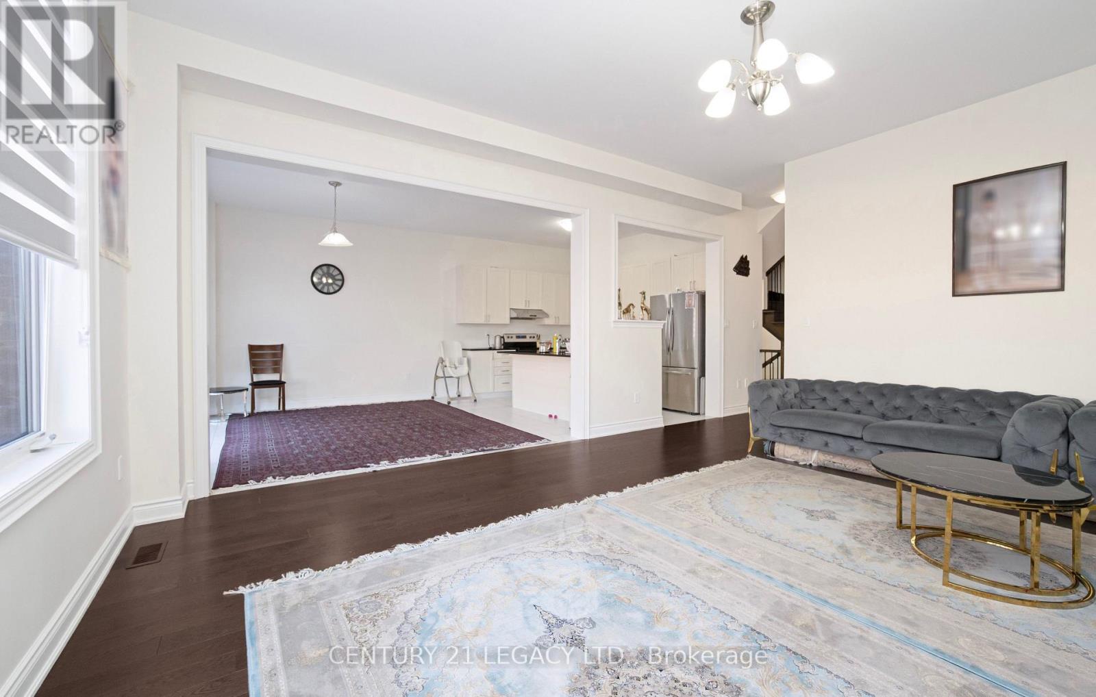 21 Olerud Drive, Whitby, Ontario  L1P 0J1 - Photo 10 - E13834698