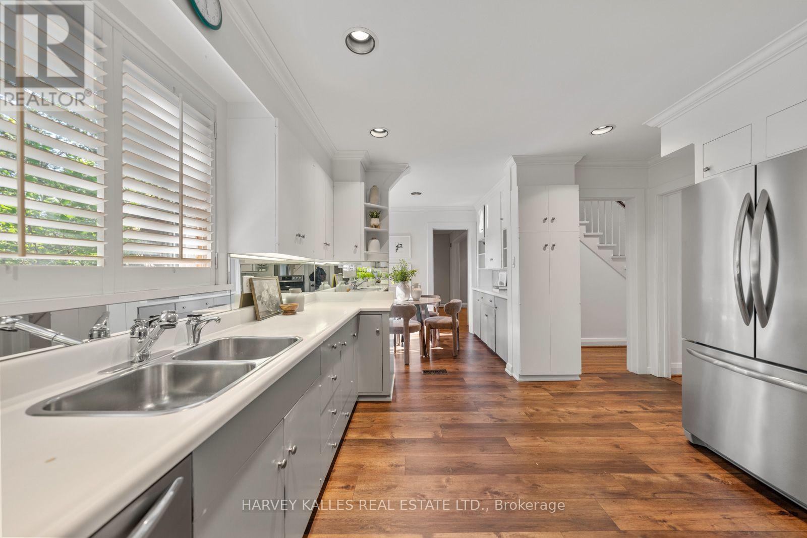 55 Wembley Road, Toronto, Ontario  M6C 2G1 - Photo 14 - C13834500