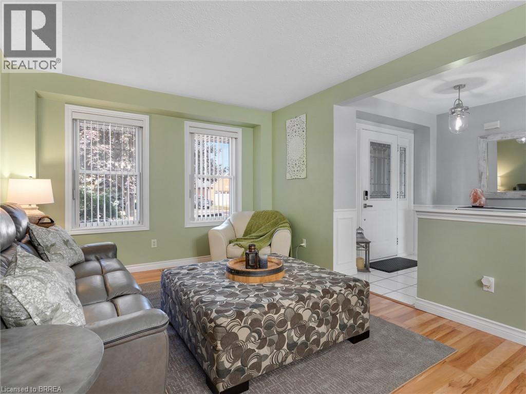 42 Emidio Crescent, Brantford, Ontario  N3R 7Y9 - Photo 7 - 40866598