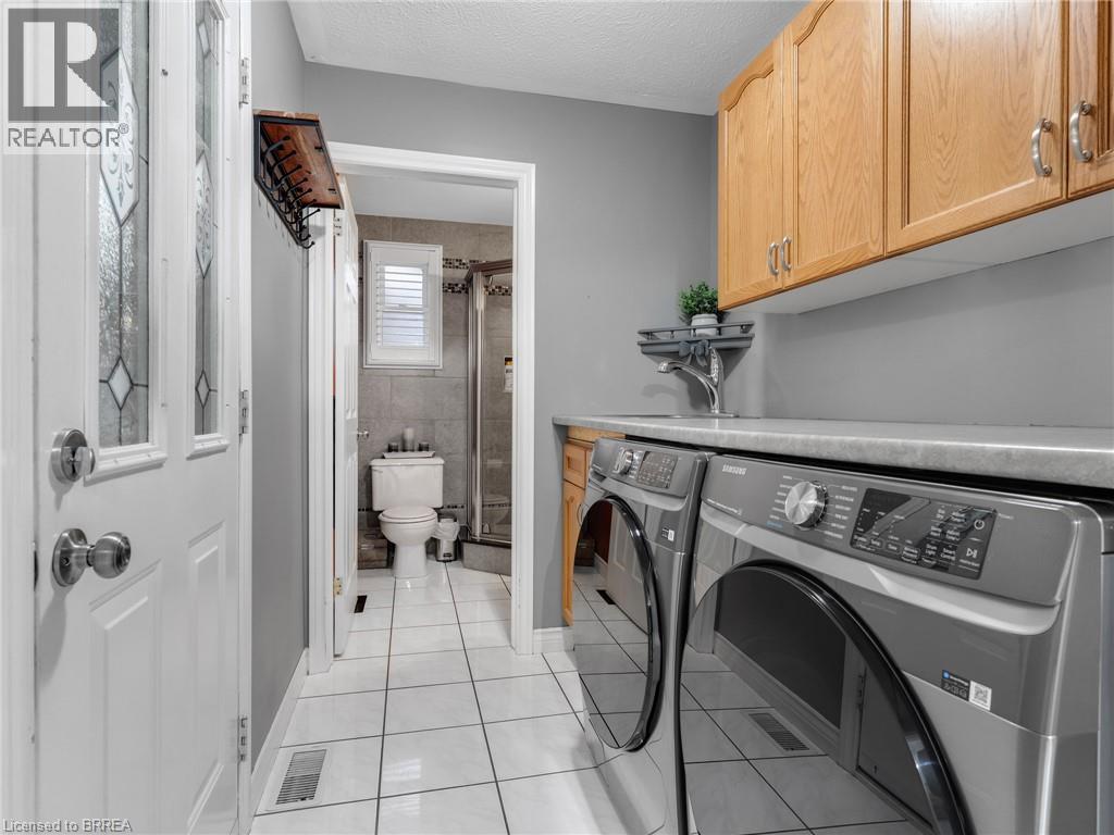 42 Emidio Crescent, Brantford, Ontario  N3R 7Y9 - Photo 18 - 40866598