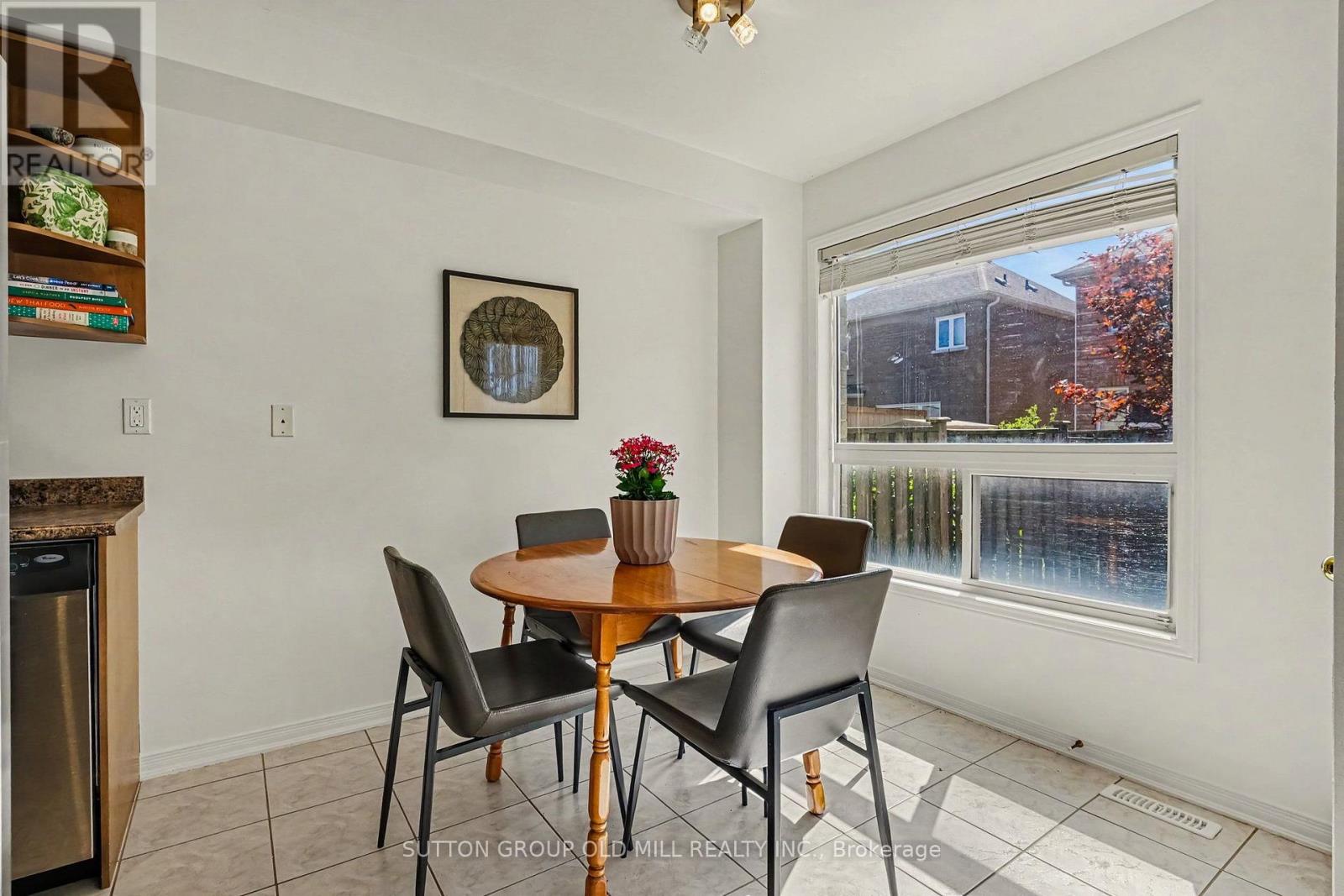 30 Hartmoor Street, Markham, Ontario  L6E 2C7 - Photo 9 - N13834568