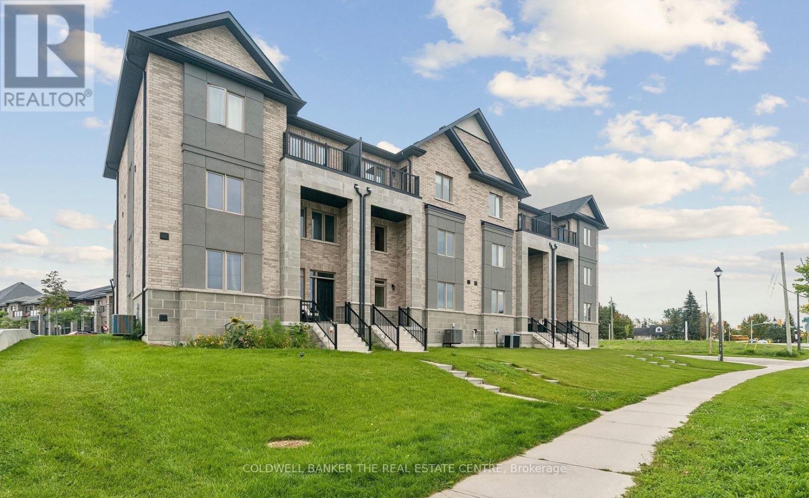 5 Ballinger Way, Uxbridge, Ontario  L9P 1W6 - Photo 1 - N13834718