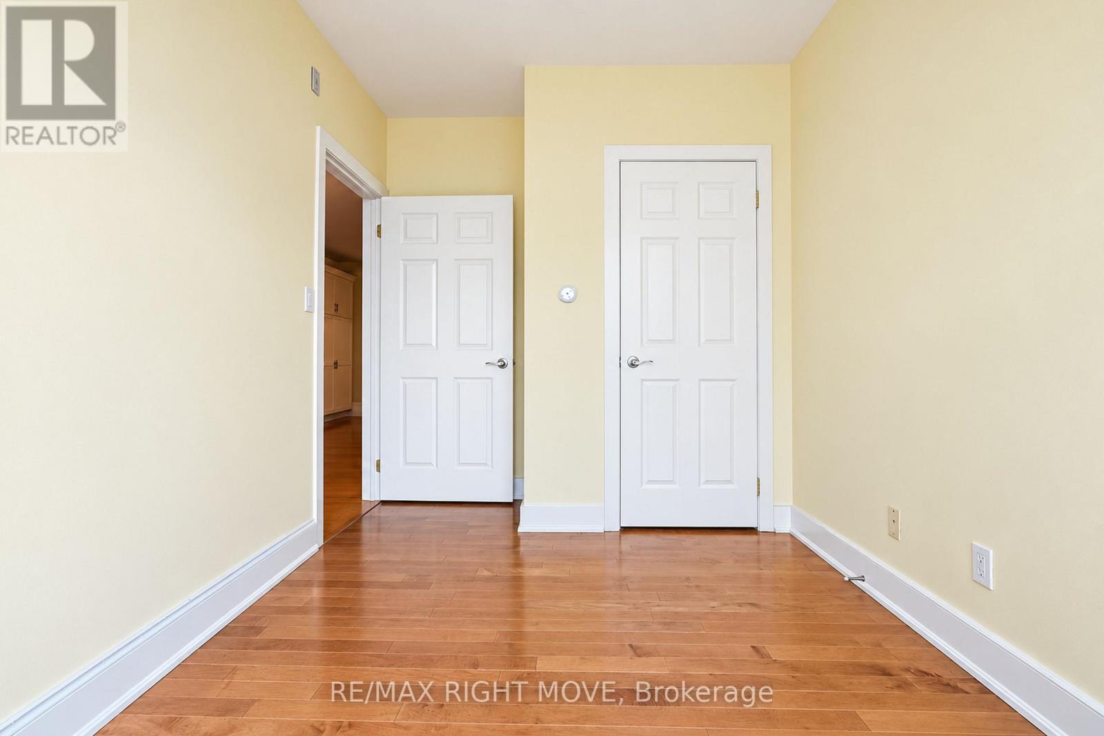 301 - 140 Cedar Island Road, Orillia, Ontario  L3V 1T1 - Photo 17 - S13834610