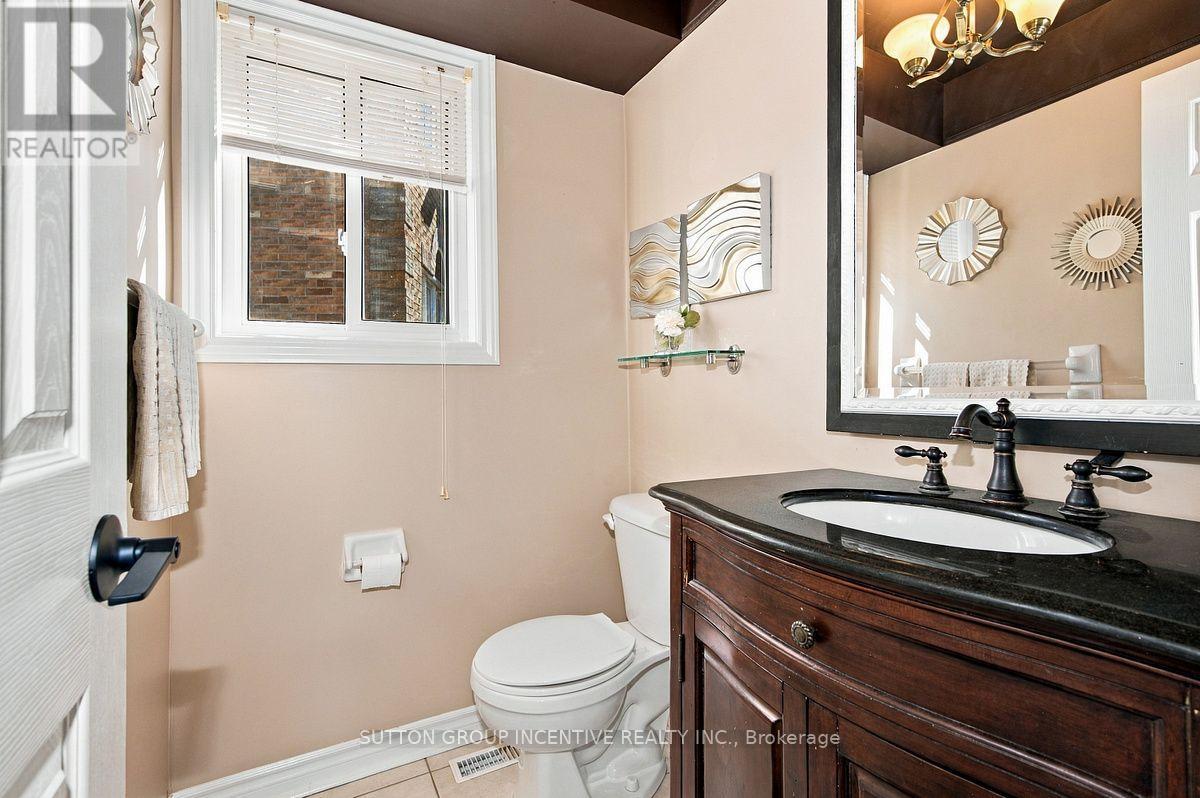 46 Bell Street, Barrie, Ontario  L4N 0H9 - Photo 27 - S13834646