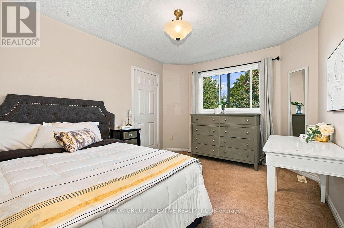 46 Bell Street, Barrie, Ontario  L4N 0H9 - Photo 34 - S13834646