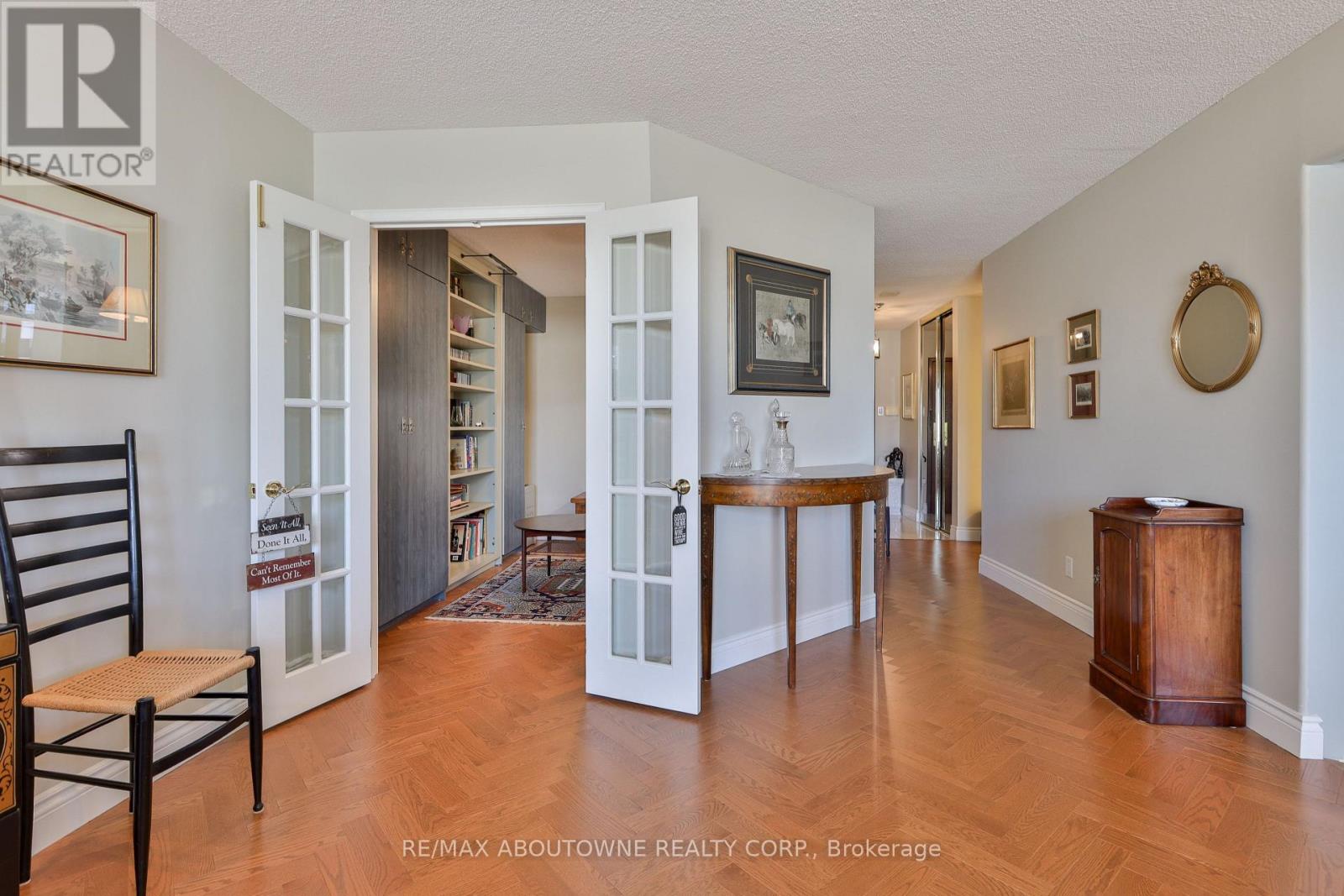 301 - 2287 Lake Shore Road W, Toronto, Ontario  M8V 3Y1 - Photo 16 - W13834436