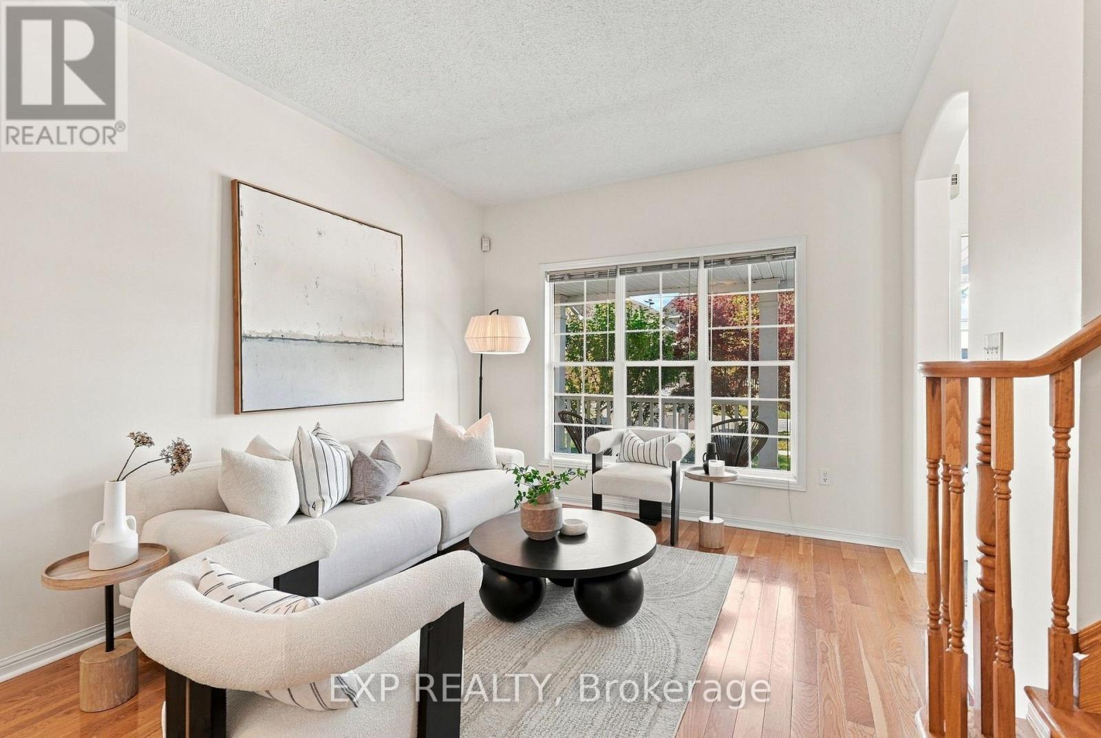 5362 Longford Drive, Mississauga, Ontario  L5M 7Y3 - Photo 7 - W13834544