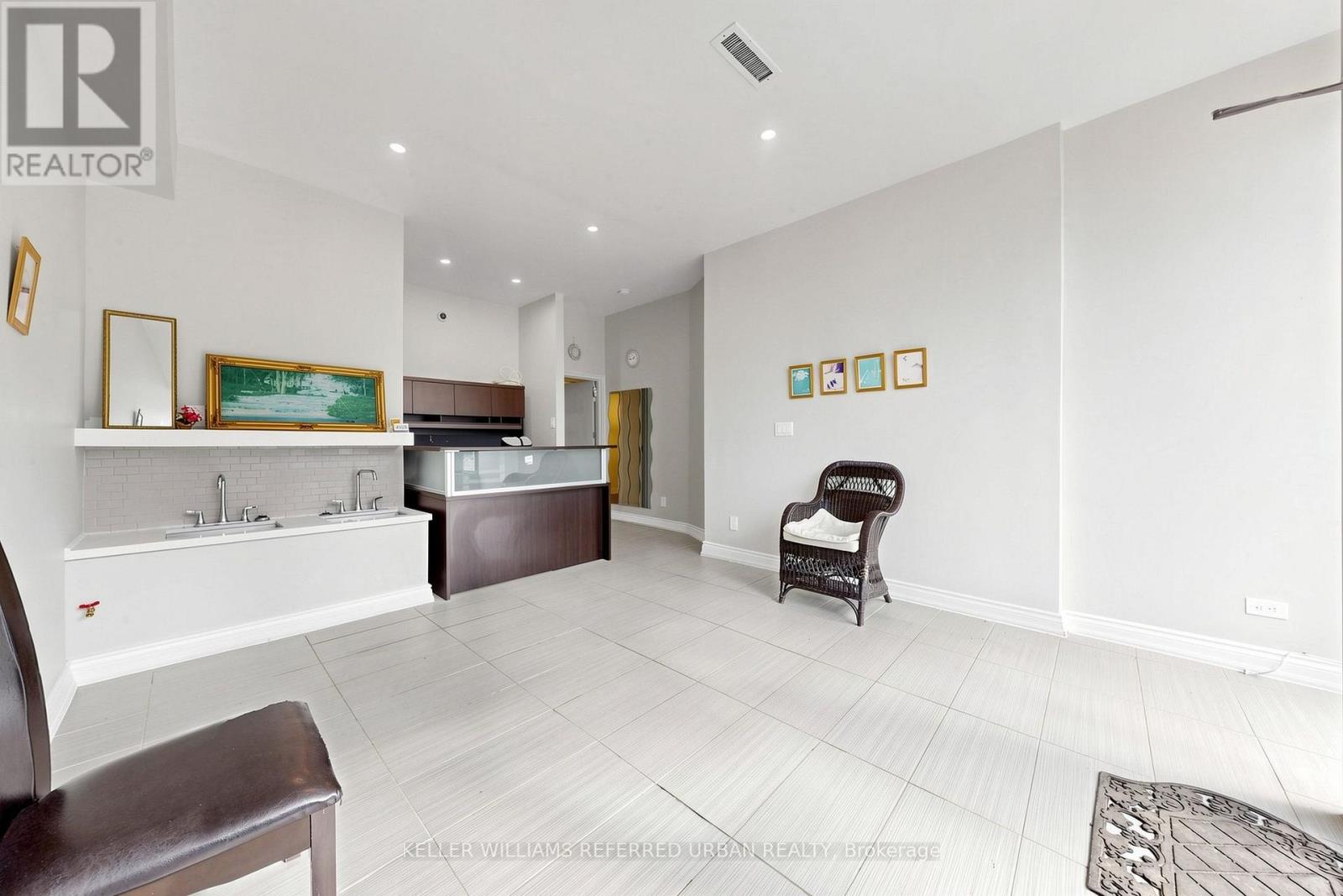 1218 Bloor Street W, Toronto, Ontario  M6H 1N3 - Photo 6 - W13834586
