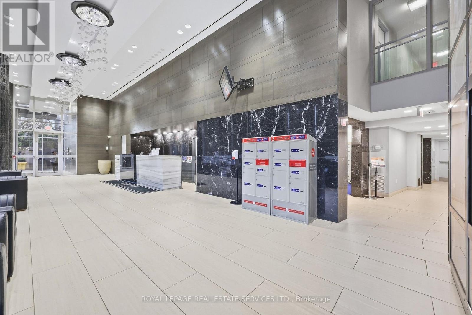 1504 - 223 Webb Drive, Mississauga, Ontario  L5B 0E8 - Photo 12 - W13834596