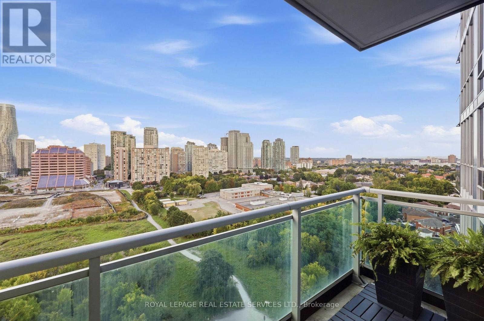 1504 - 223 Webb Drive, Mississauga, Ontario  L5B 0E8 - Photo 31 - W13834596