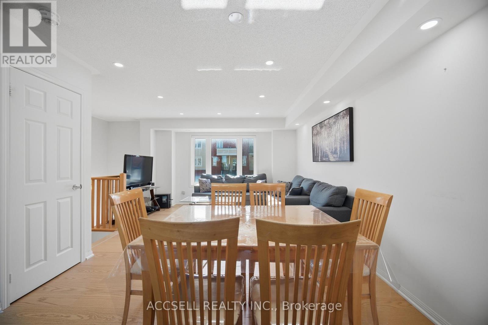 218 - 250 Sunny Meadow Boulevard, Brampton, Ontario  L6R 3Y7 - Photo 13 - W13834634