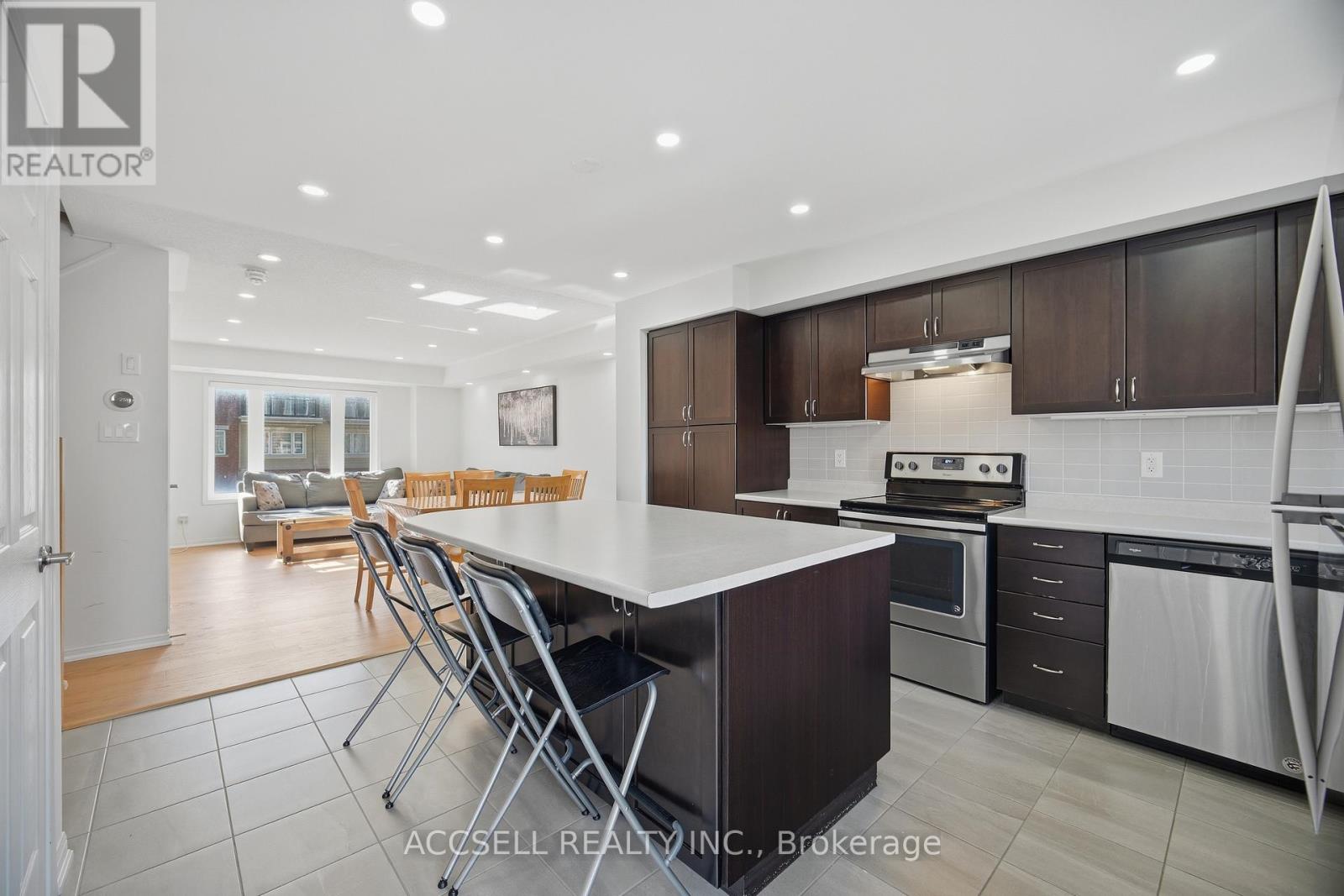 218 - 250 Sunny Meadow Boulevard, Brampton, Ontario  L6R 3Y7 - Photo 18 - W13834634