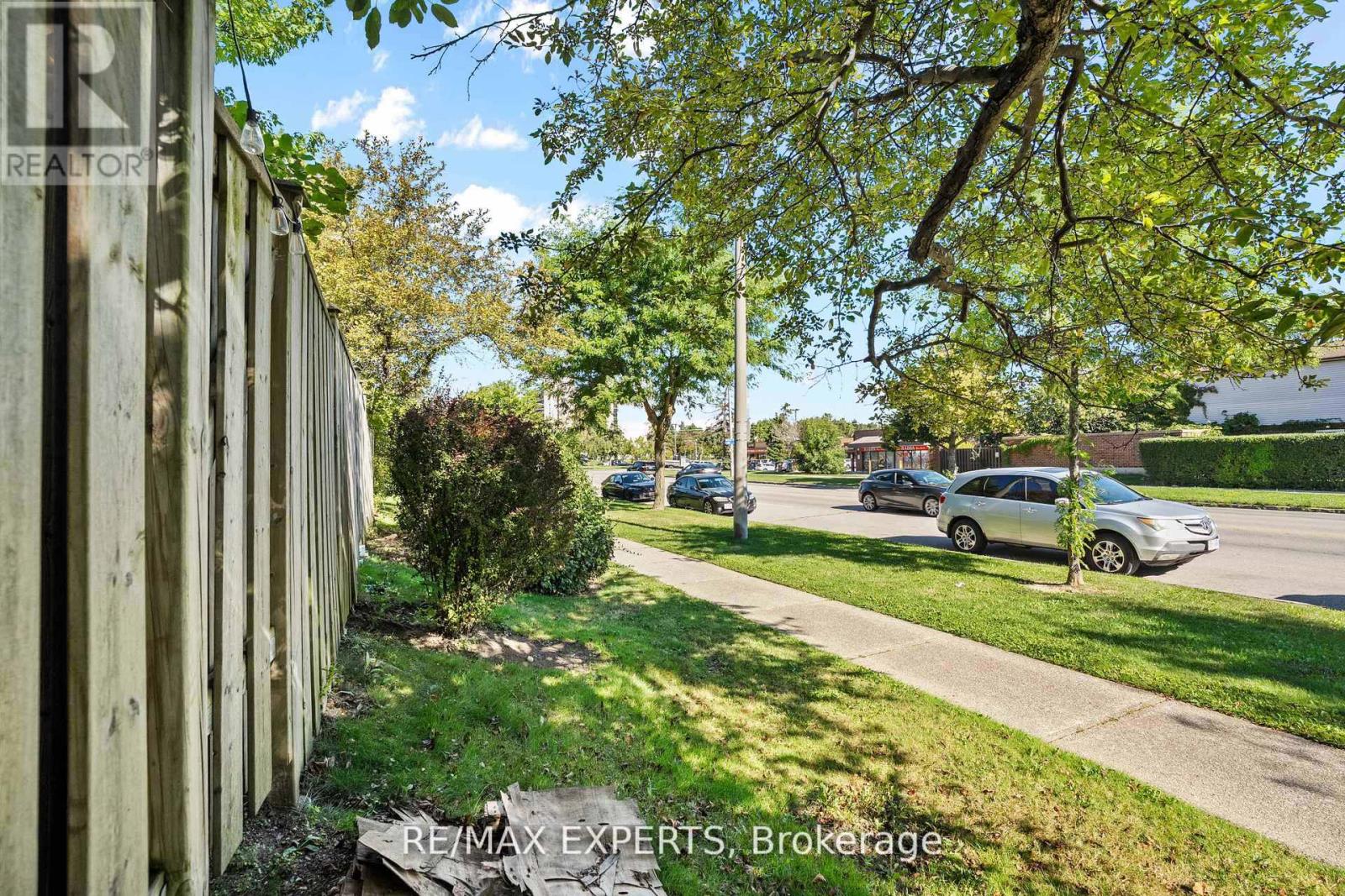 35 - 2779 Gananoque Drive, Mississauga, Ontario  L5N 2E4 - Photo 23 - W13834664