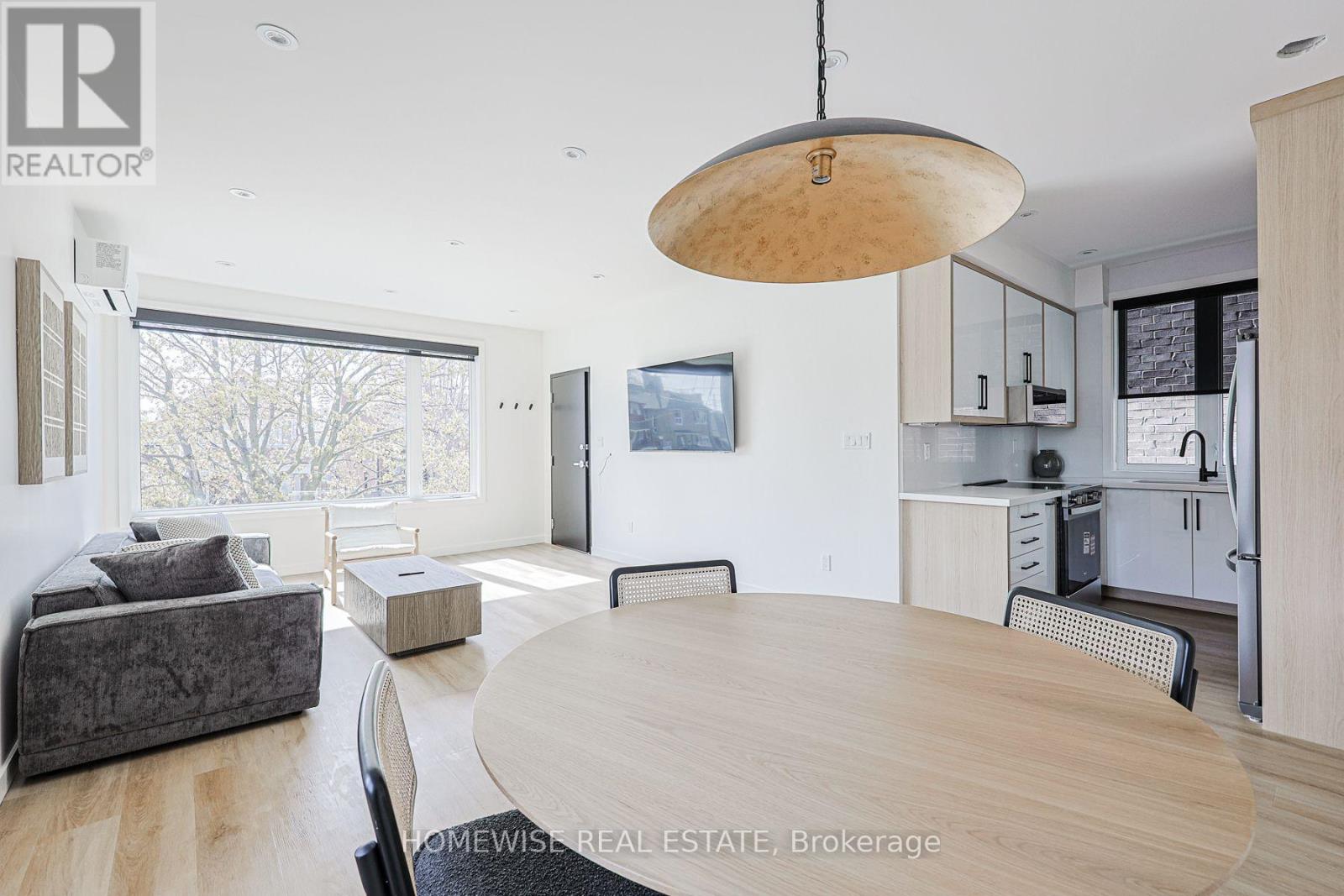 3 - 159 Locksley Avenue, Toronto, Ontario  M6B 3N6 - Photo 13 - W13834670