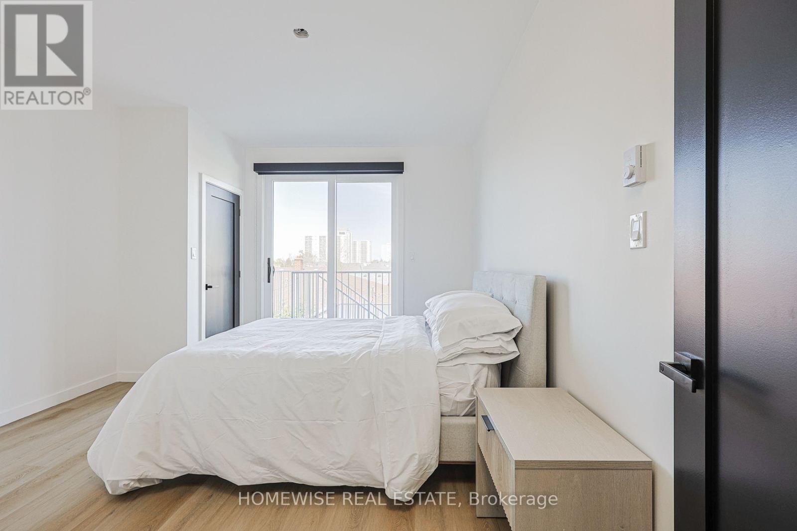 3 - 159 Locksley Avenue, Toronto, Ontario  M6B 3N6 - Photo 19 - W13834670