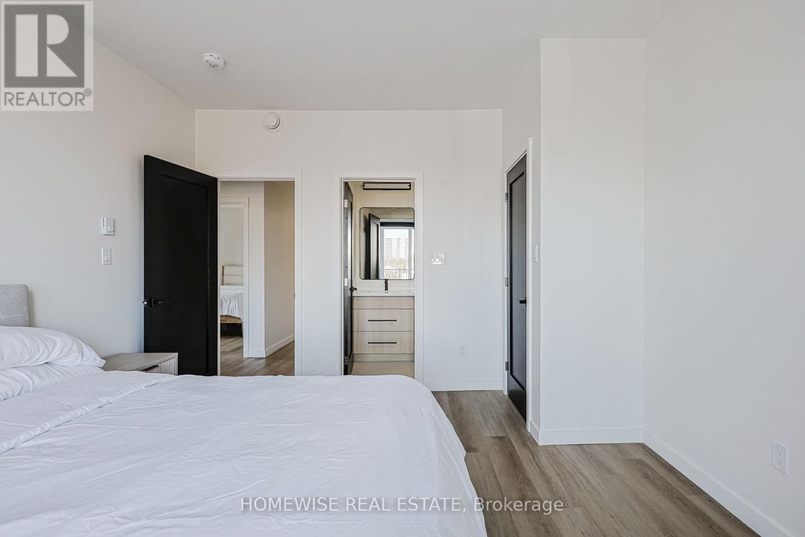 3 - 159 Locksley Avenue, Toronto, Ontario  M6B 3N6 - Photo 22 - W13834670