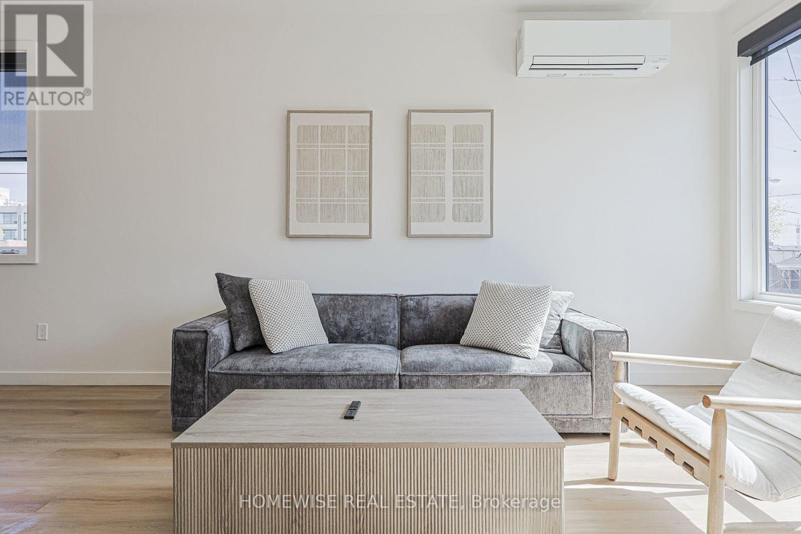 3 - 159 Locksley Avenue, Toronto, Ontario  M6B 3N6 - Photo 6 - W13834670