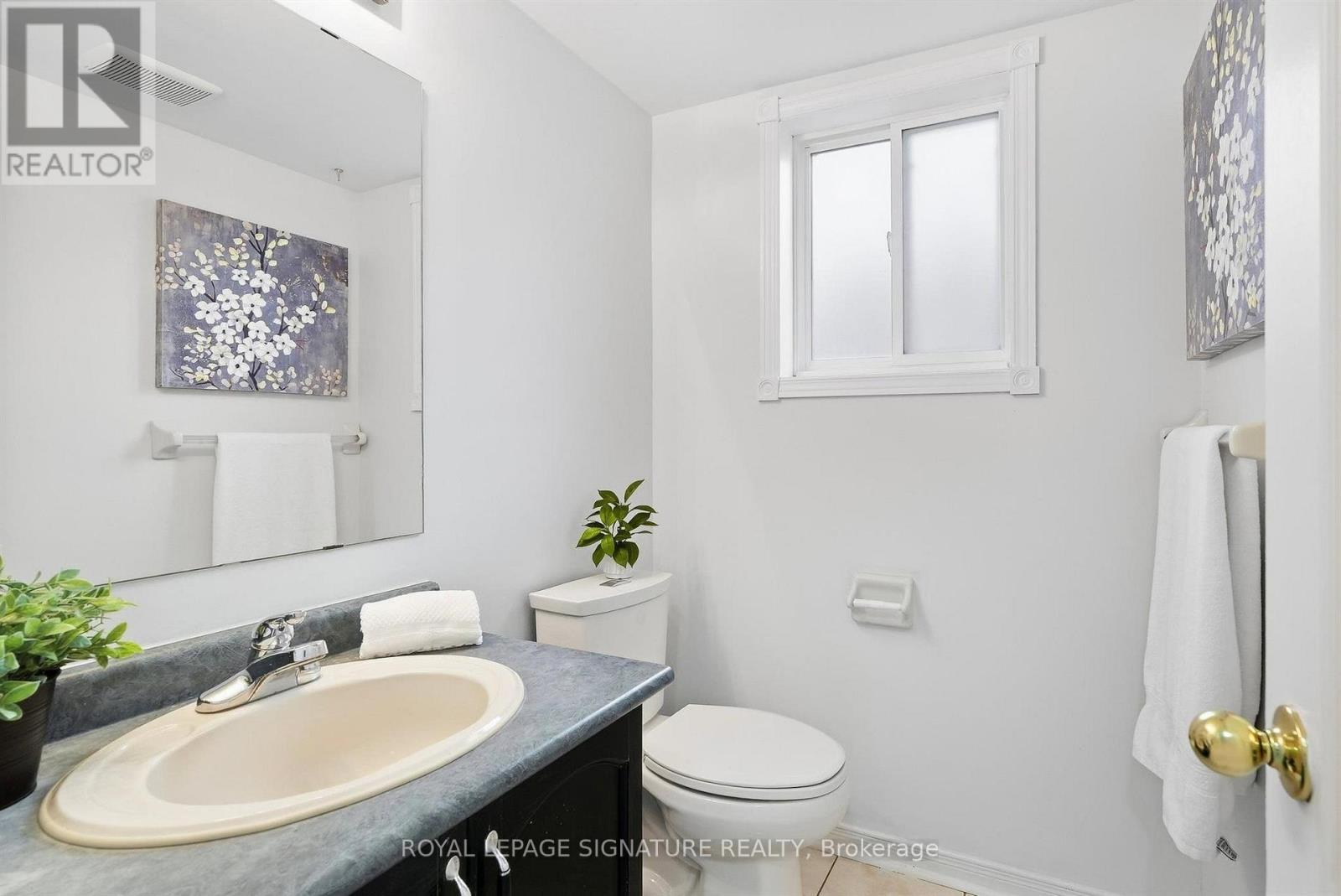 106 Heartleaf Crescent, Brampton, Ontario L7A 2B9 - Photo 31 - W13834672