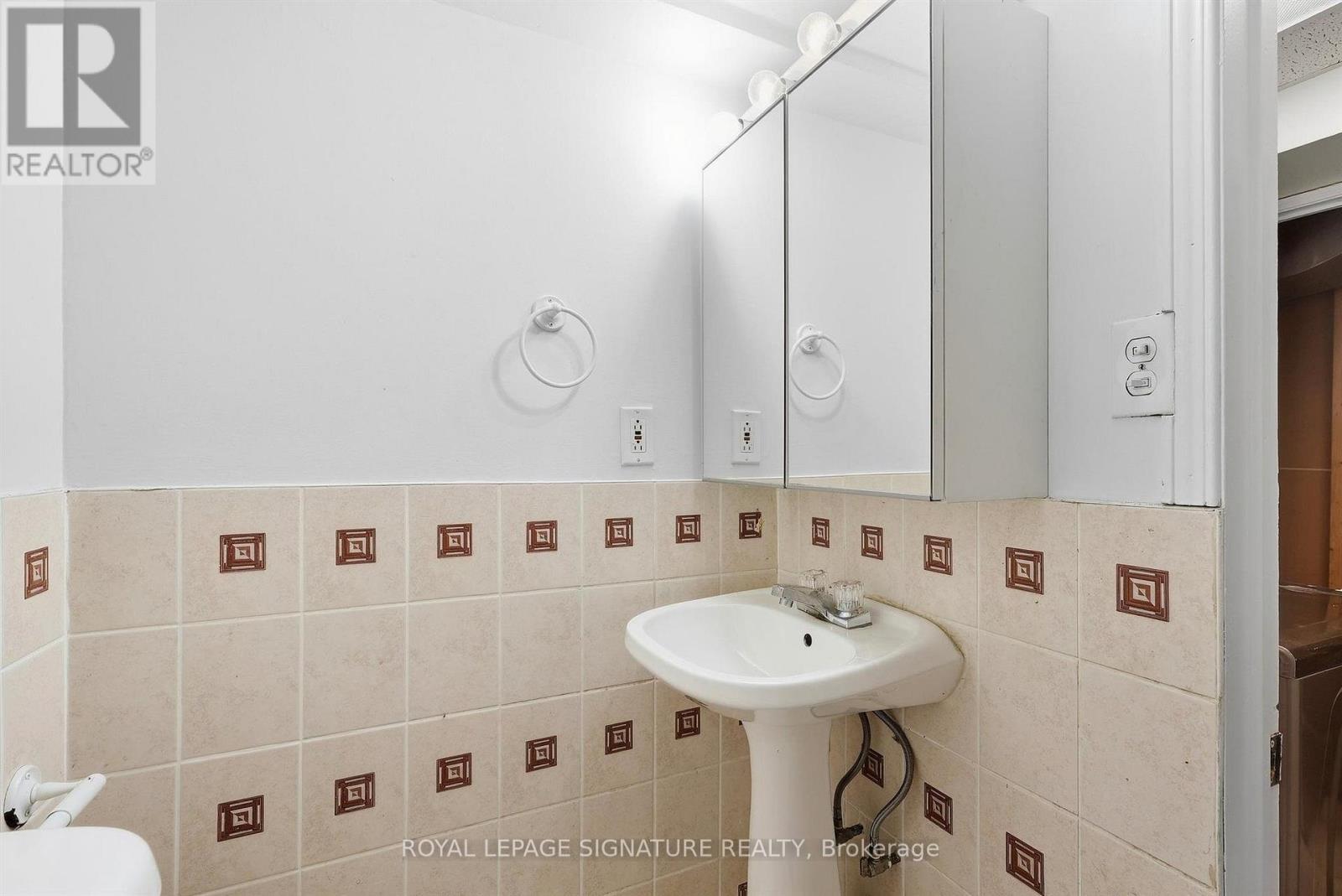106 Heartleaf Crescent, Brampton, Ontario L7A 2B9 - Photo 41 - W13834672