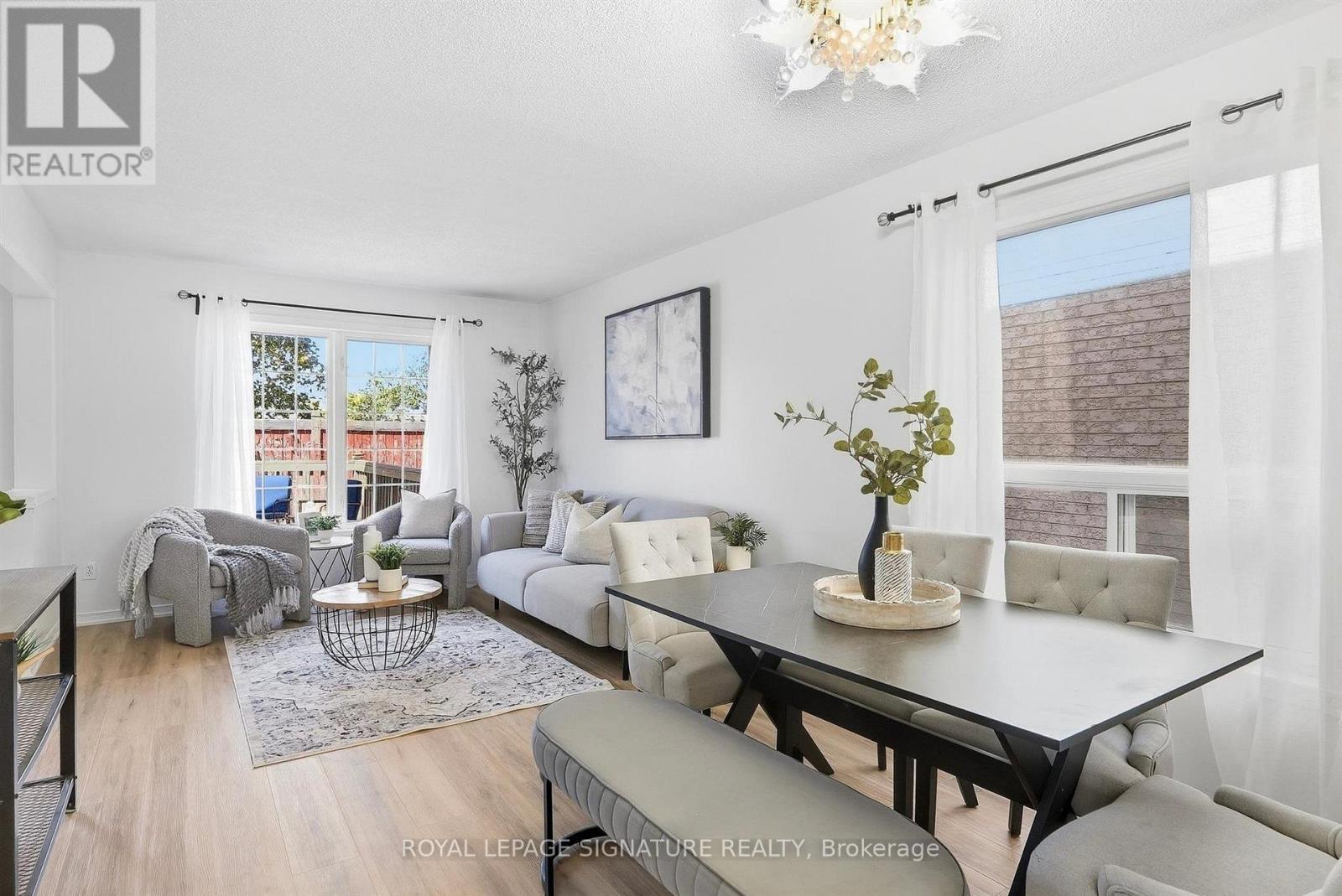 106 Heartleaf Crescent, Brampton, Ontario L7A 2B9 - Photo 8 - W13834672