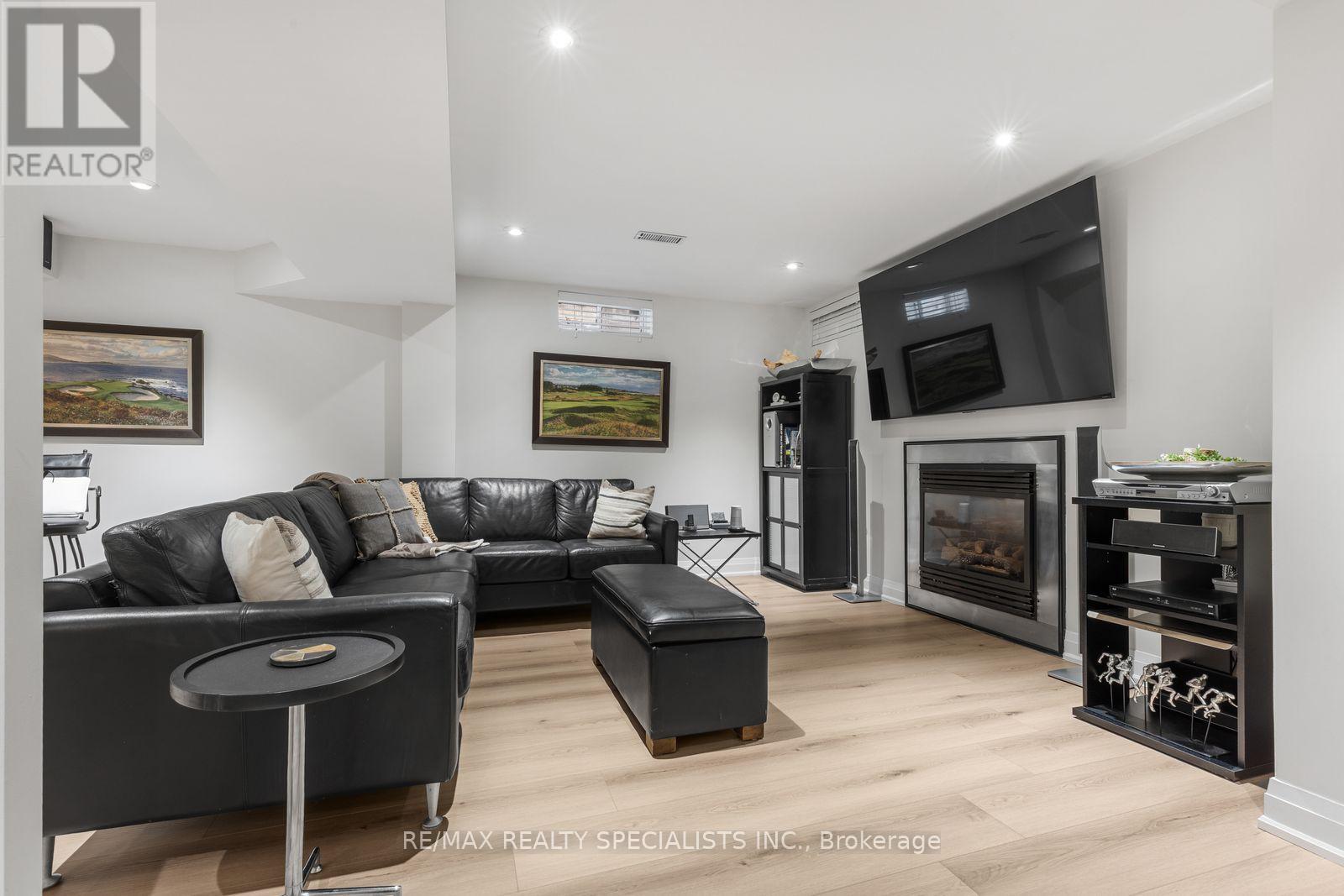 3602 Forest Bluff Crescent, Mississauga, Ontario  L5N 7W2 - Photo 32 - W13834740