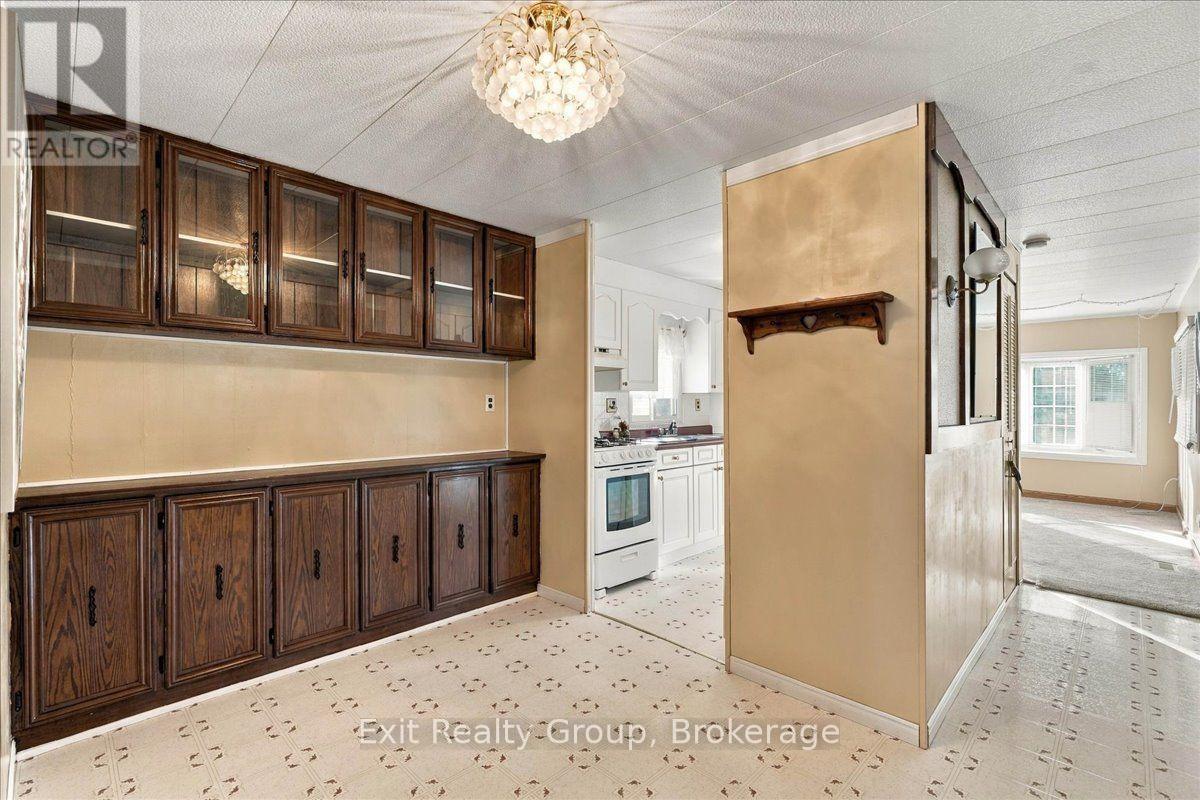 5 Chapel Boulevard, Quinte West, Ontario  K8N 4Z3 - Photo 15 - X13770850