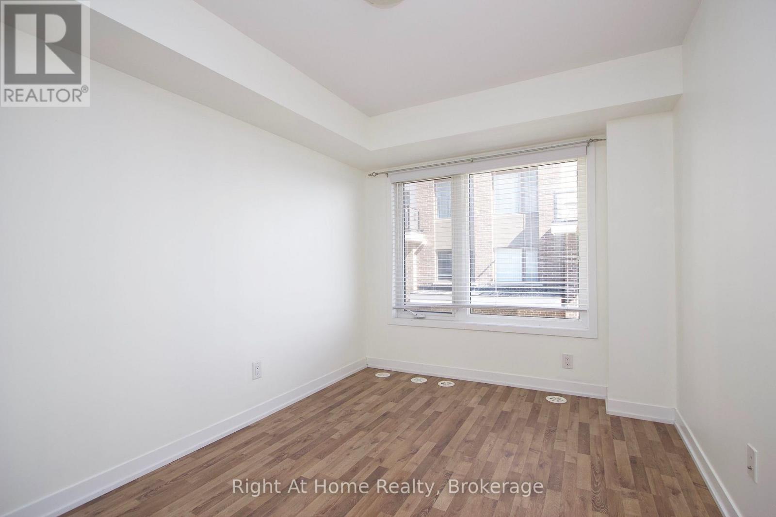 405 - 1460 Whites Road, Pickering, Ontario  L1V 1R4 - Photo 13 - E13827072