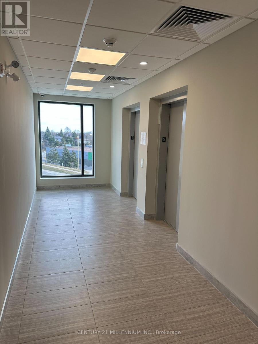 512 - 1000 Lackner Boulevard, Kitchener, Ontario  N2A 0L3 - Photo 4 - X13834578