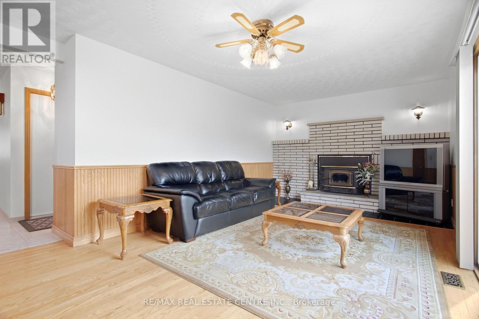 93 Old Chicopee Drive, Kitchener, Ontario  N2A 3R7 - Photo 12 - X13834608