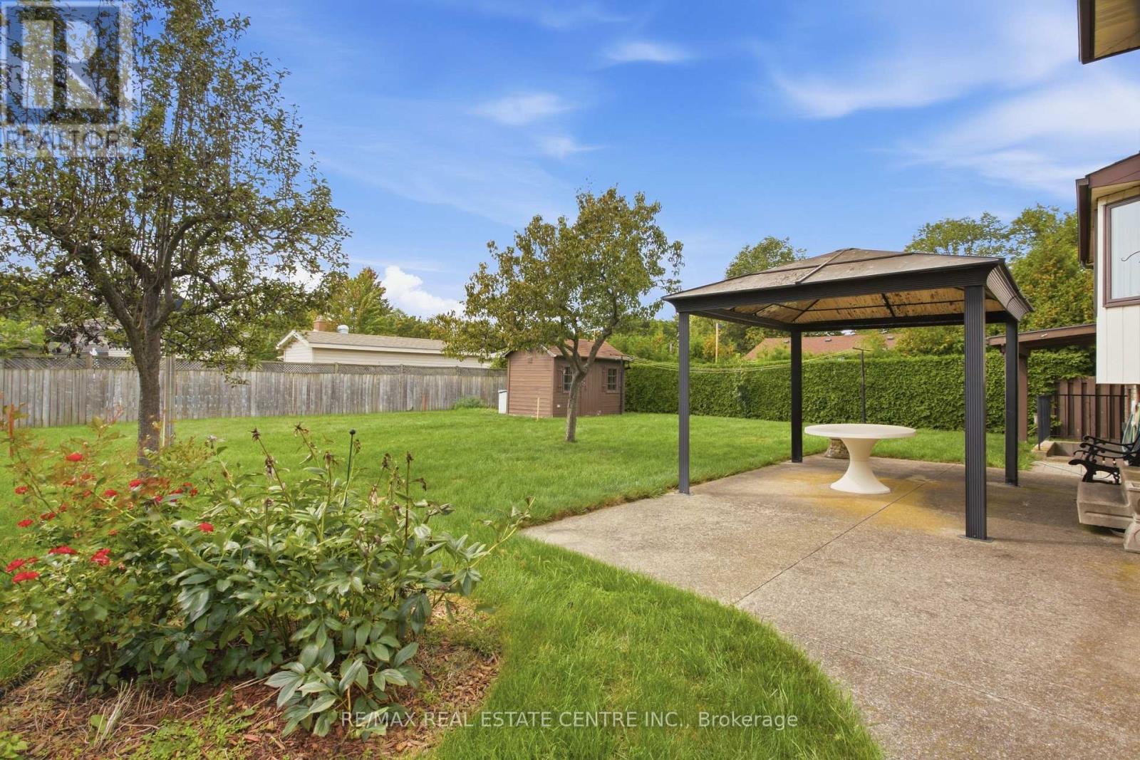 93 Old Chicopee Drive, Kitchener, Ontario  N2A 3R7 - Photo 41 - X13834608
