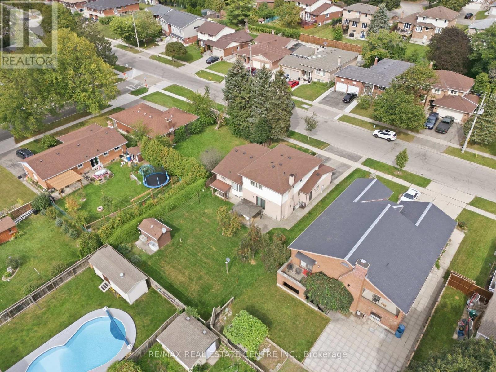 93 Old Chicopee Drive, Kitchener, Ontario  N2A 3R7 - Photo 45 - X13834608