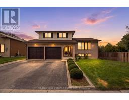 93 OLD CHICOPEE DRIVE, Kitchener, Ontario