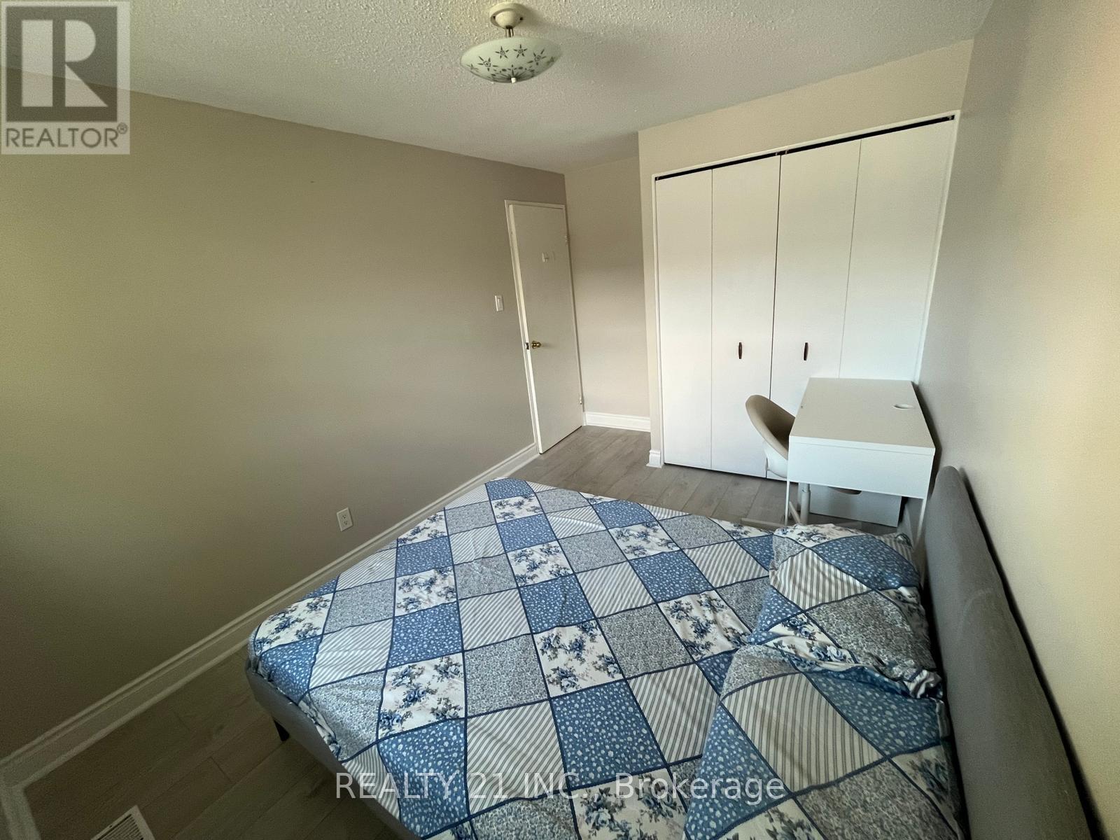 2 - 405 Keats Way, Waterloo, Ontario  N2L 5S7 - Photo 11 - X13834666