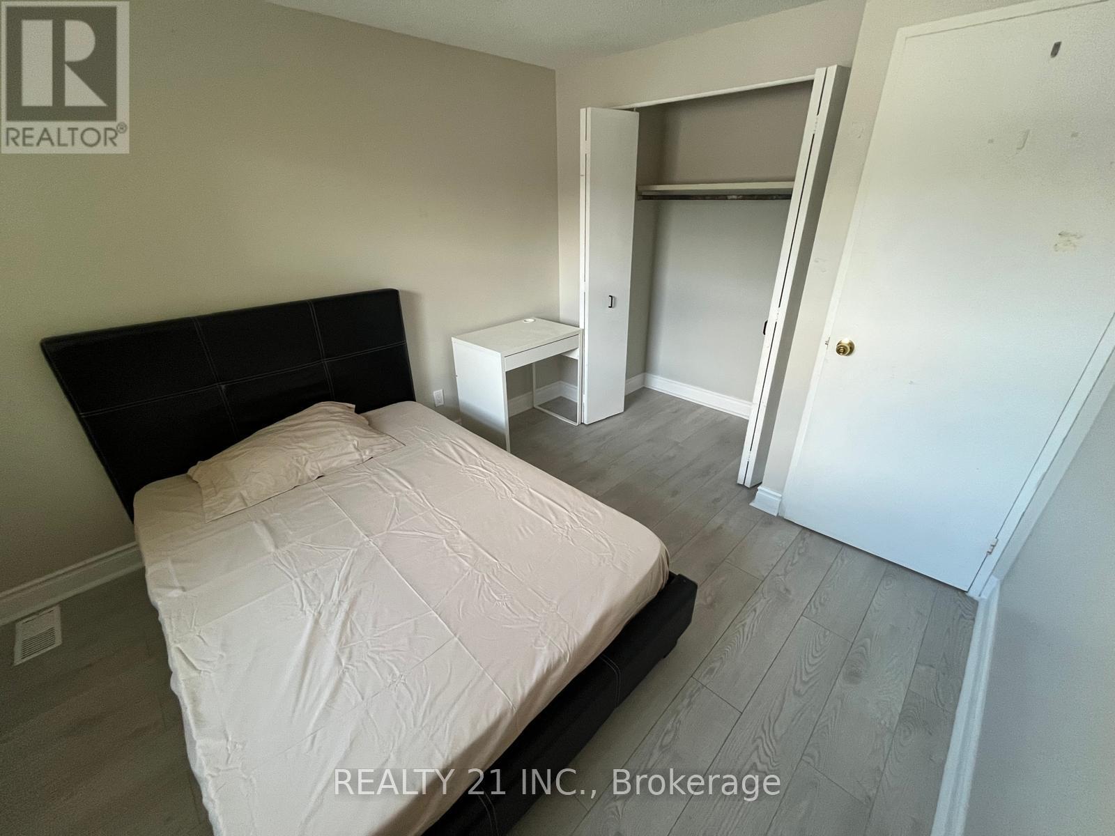 2 - 405 Keats Way, Waterloo, Ontario  N2L 5S7 - Photo 12 - X13834666