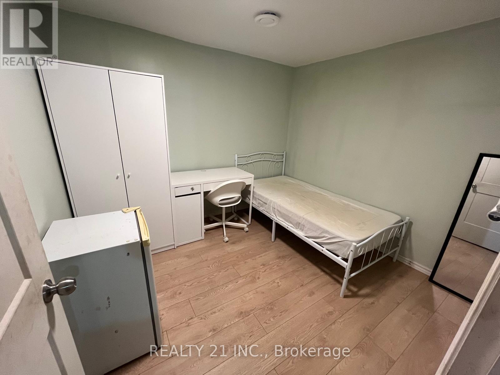 2 - 405 Keats Way, Waterloo, Ontario  N2L 5S7 - Photo 19 - X13834666